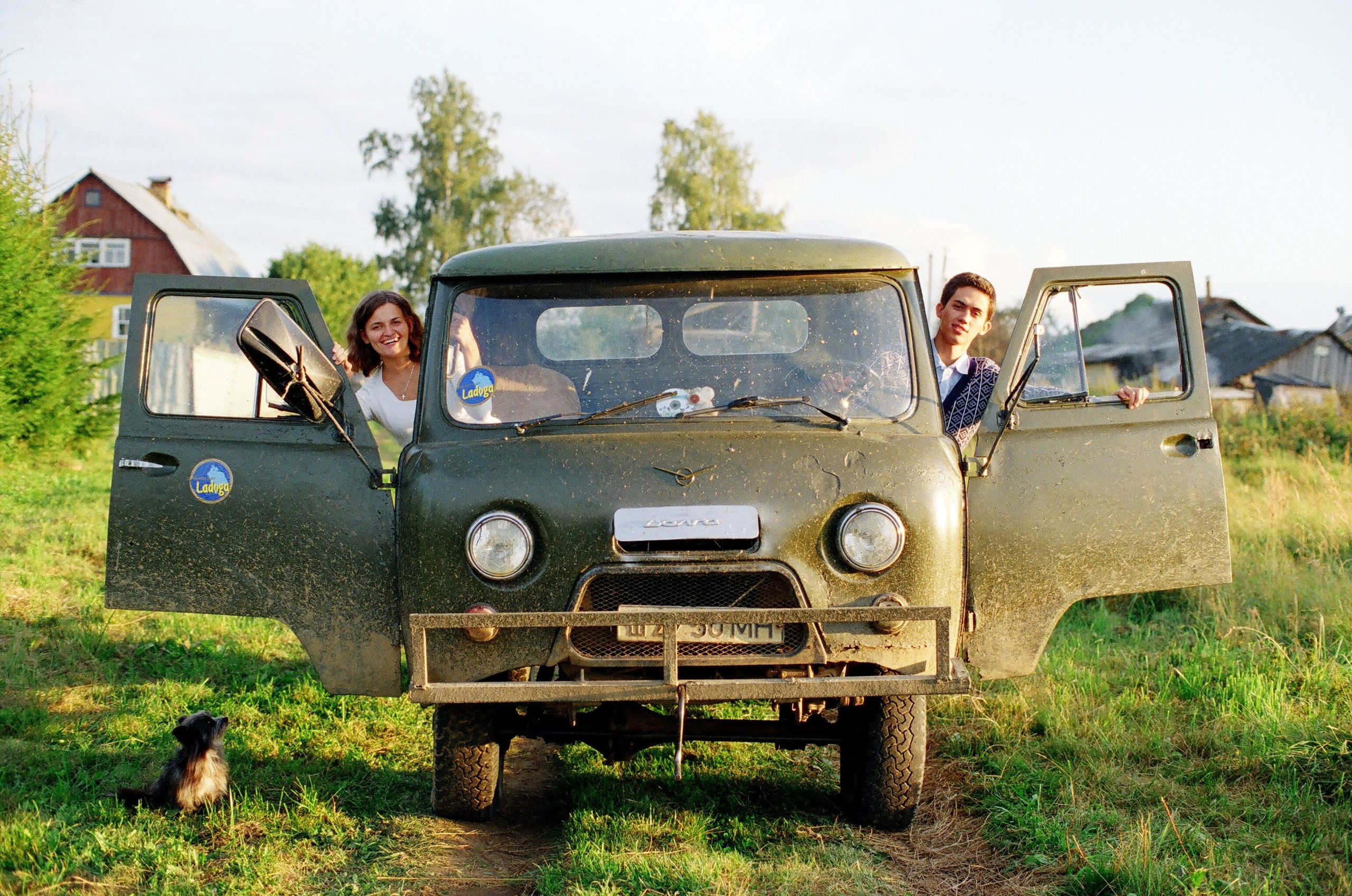 Lisa & Serezha. Sasha Chernov | Documentary Photographer, Berlin