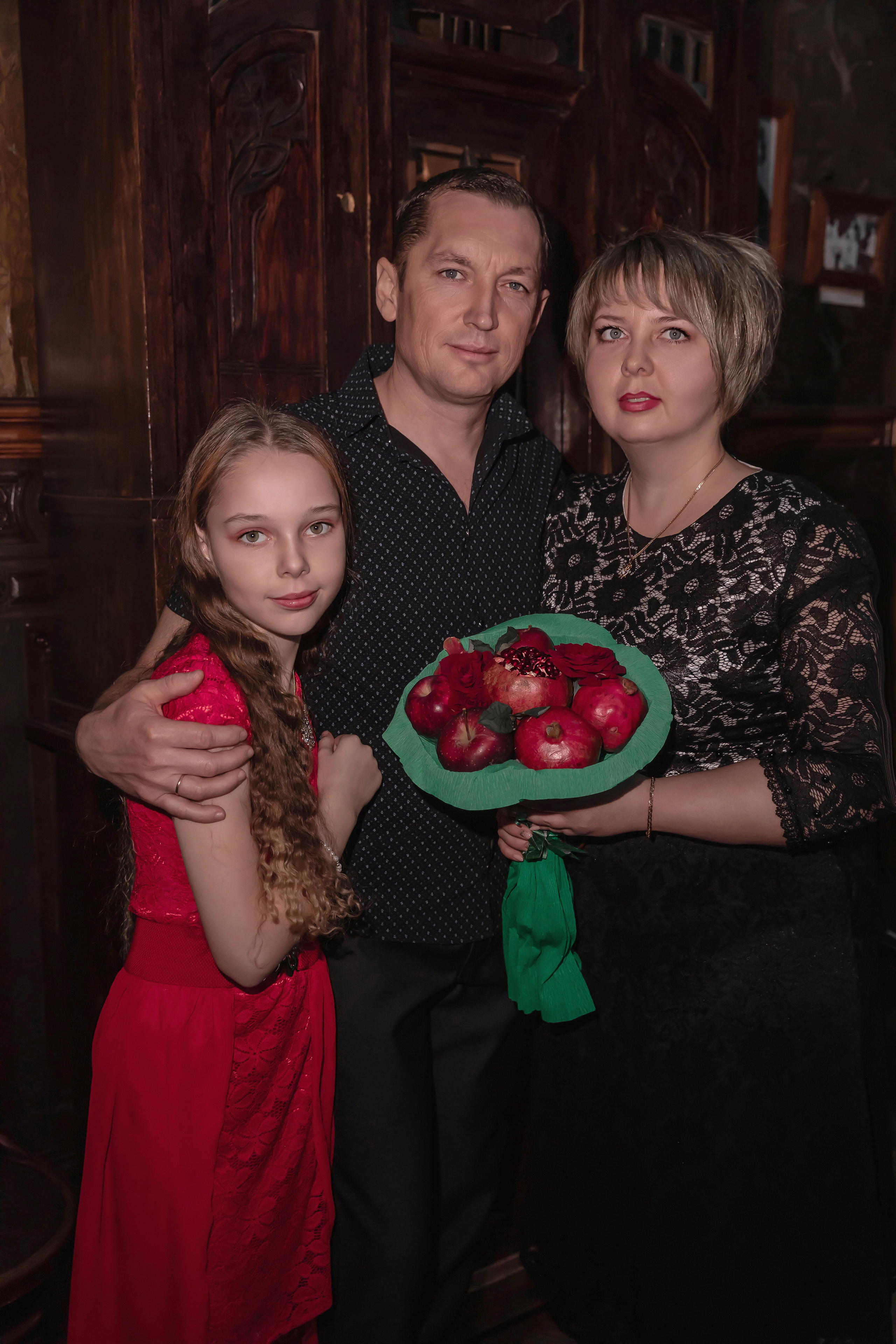 Гранатовая годовщина. Фотограф с творческими идеями в Балашове Тамара Исаева