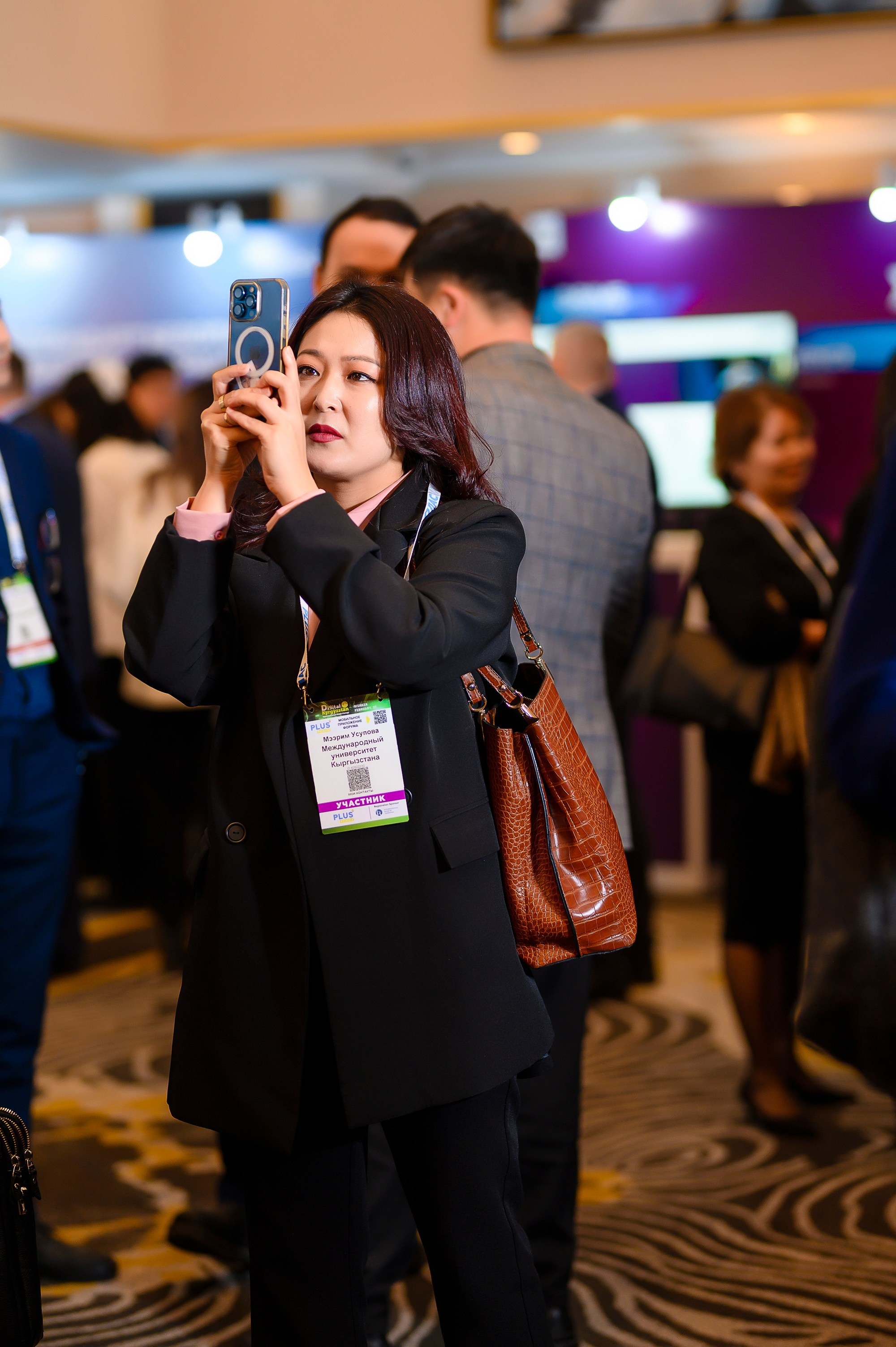 Digital Kyrgyzstan 2025. Интерьерный и репортажный фотограф в Алматы