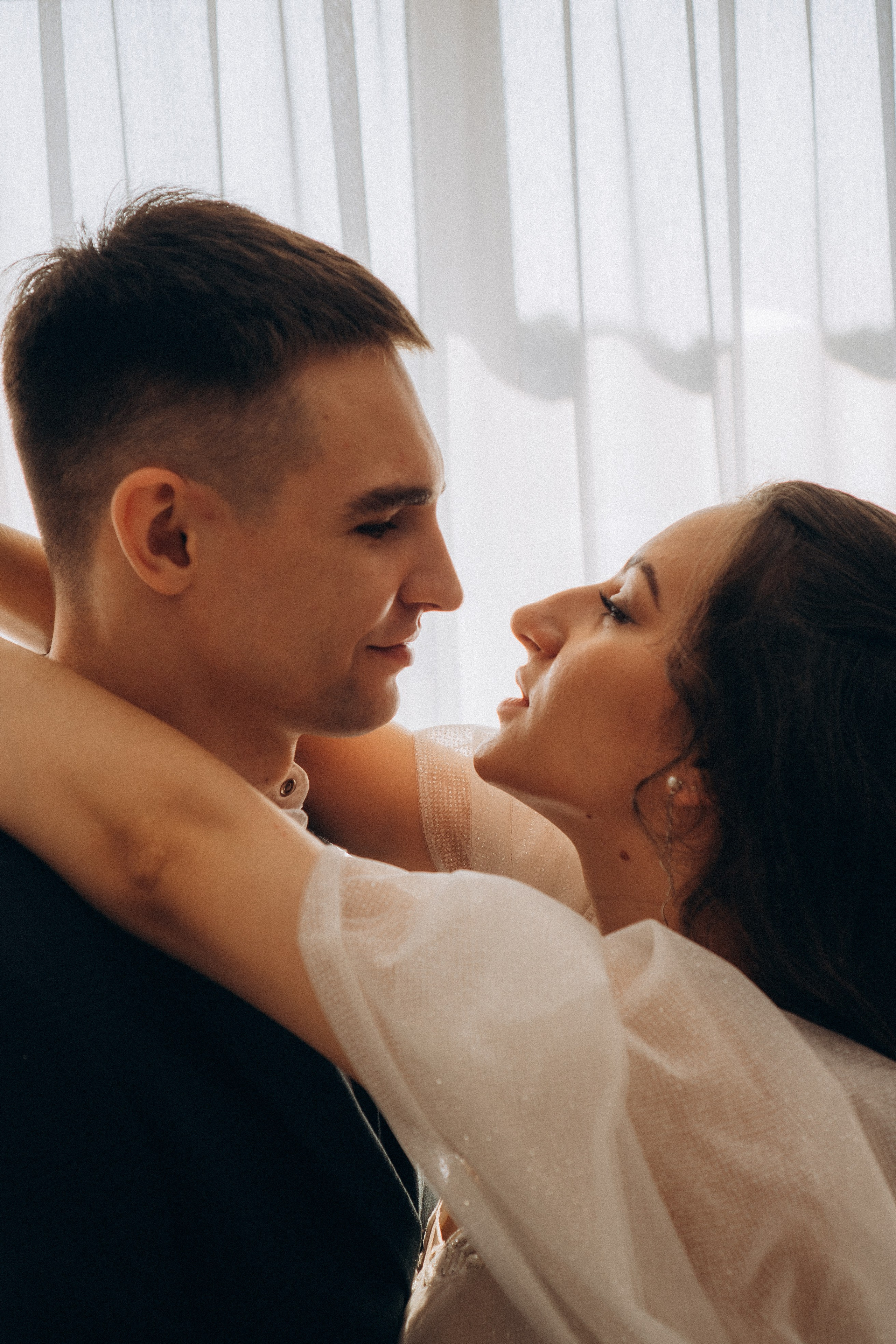 СВАДЕБНАЯ СЬЕМК В ПАРКЕ 300-ЛЕТИЯ. Профессиональный фотограф, Санкт-Петербург — Виктория Богомолова