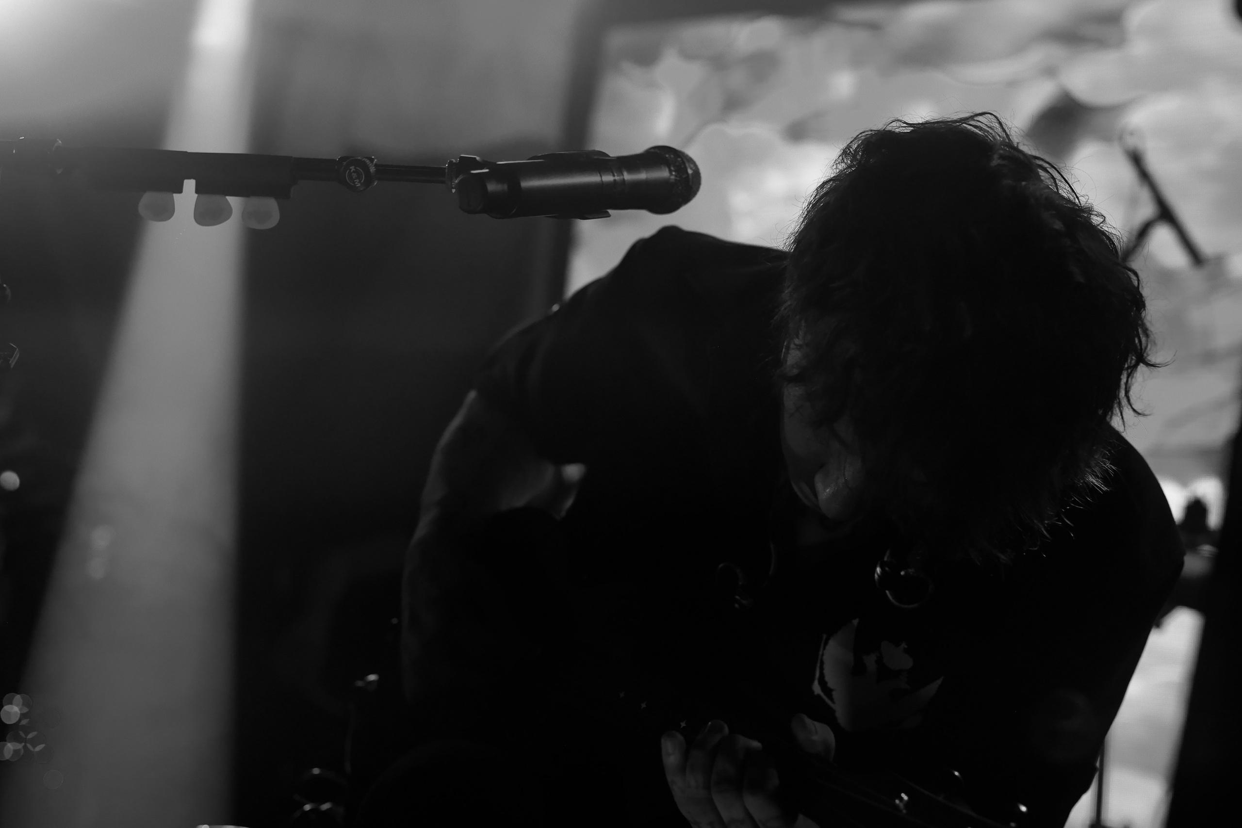 БЛАГОТВОРИТЕЛЬНЫЙ КОНЦЕРТ «ТРИ ДНЯ ДОЖДЯ» В 16 ТОННАХ