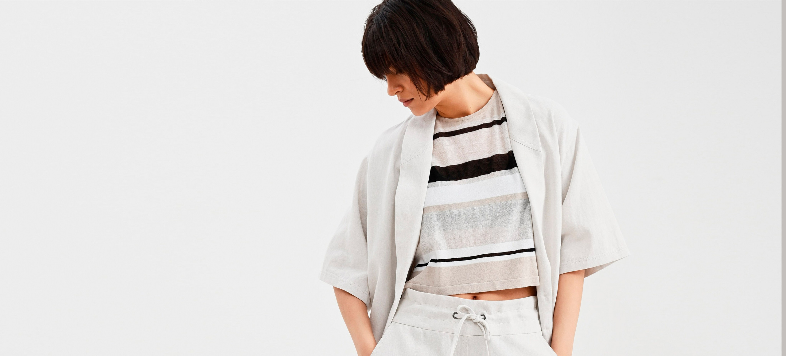 Фото для маркетплейсов, съёмка одежды для маркетплейсов под ключ