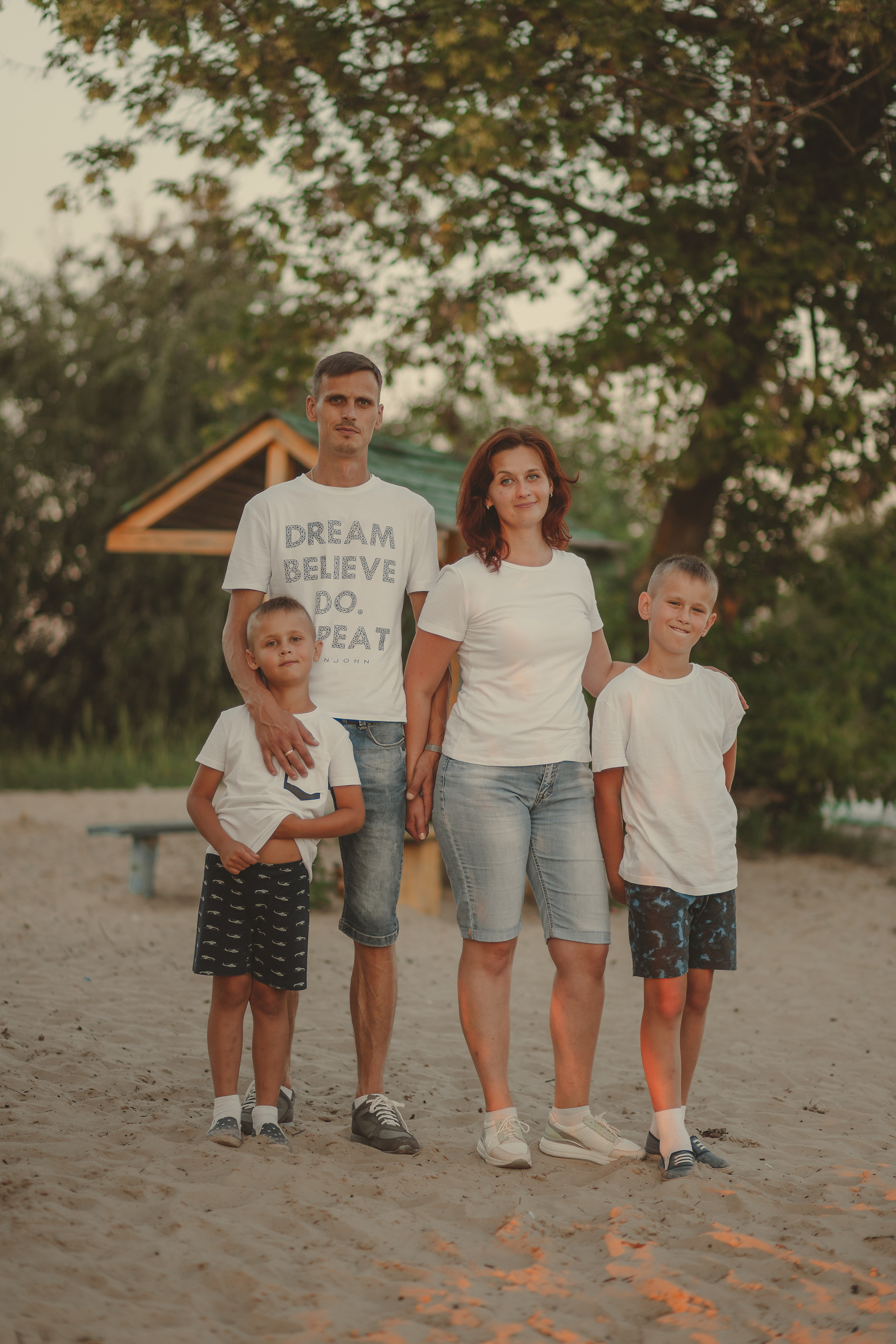 Вадим и Ирина. Семейный, детский, свадебный фотограф по всей РБ Валера Михневич