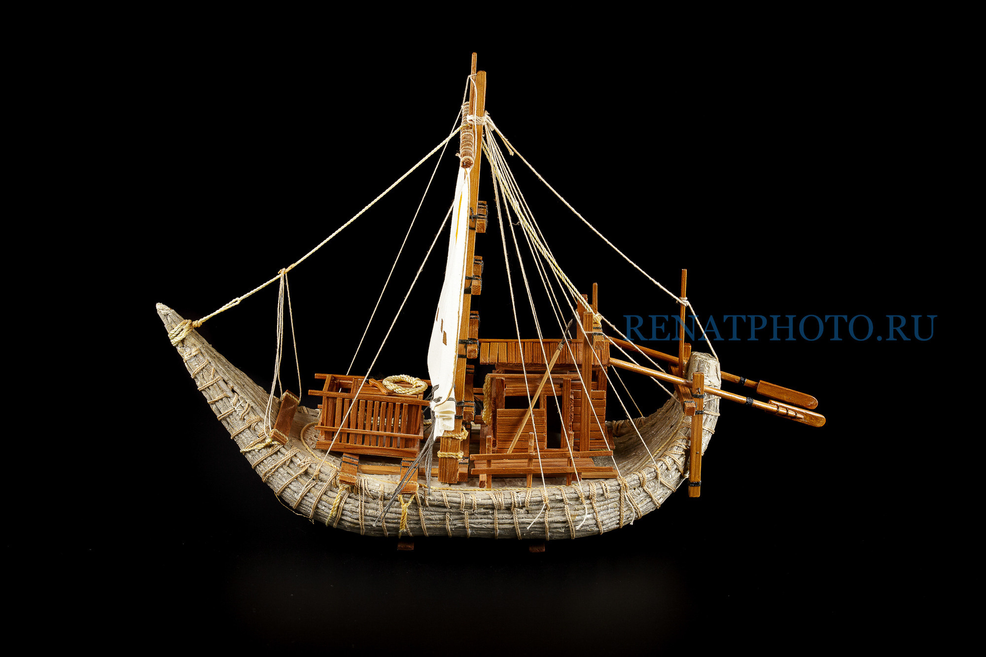 Renatphoto-Предметная фотосъёмка для музеев. Профессиональная фотосъёмка интерьеров, предметная фотосессия еды для меню г. Анапа