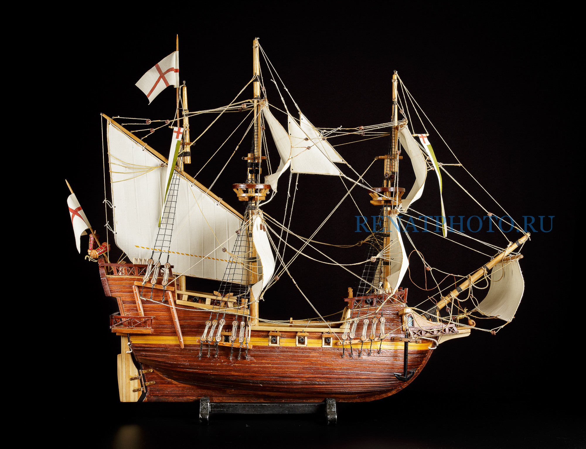 Renatphoto-Предметная фотосъёмка для музеев. Профессиональная фотосъёмка интерьеров, предметная фотосессия еды для меню г. Анапа