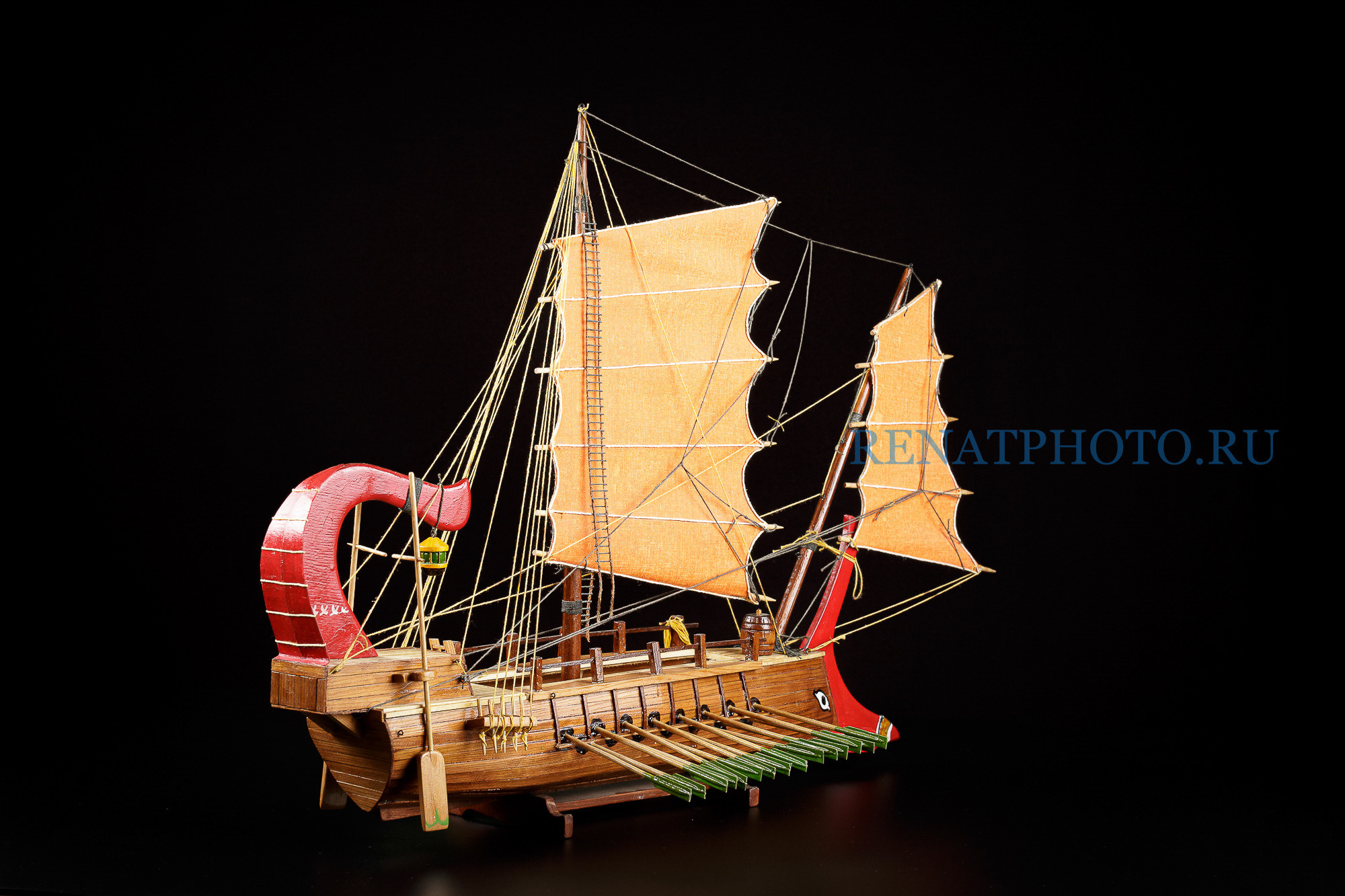 Renatphoto-Предметная фотосъёмка для музеев. Профессиональная фотосъёмка интерьеров, предметная фотосессия еды для меню г. Анапа