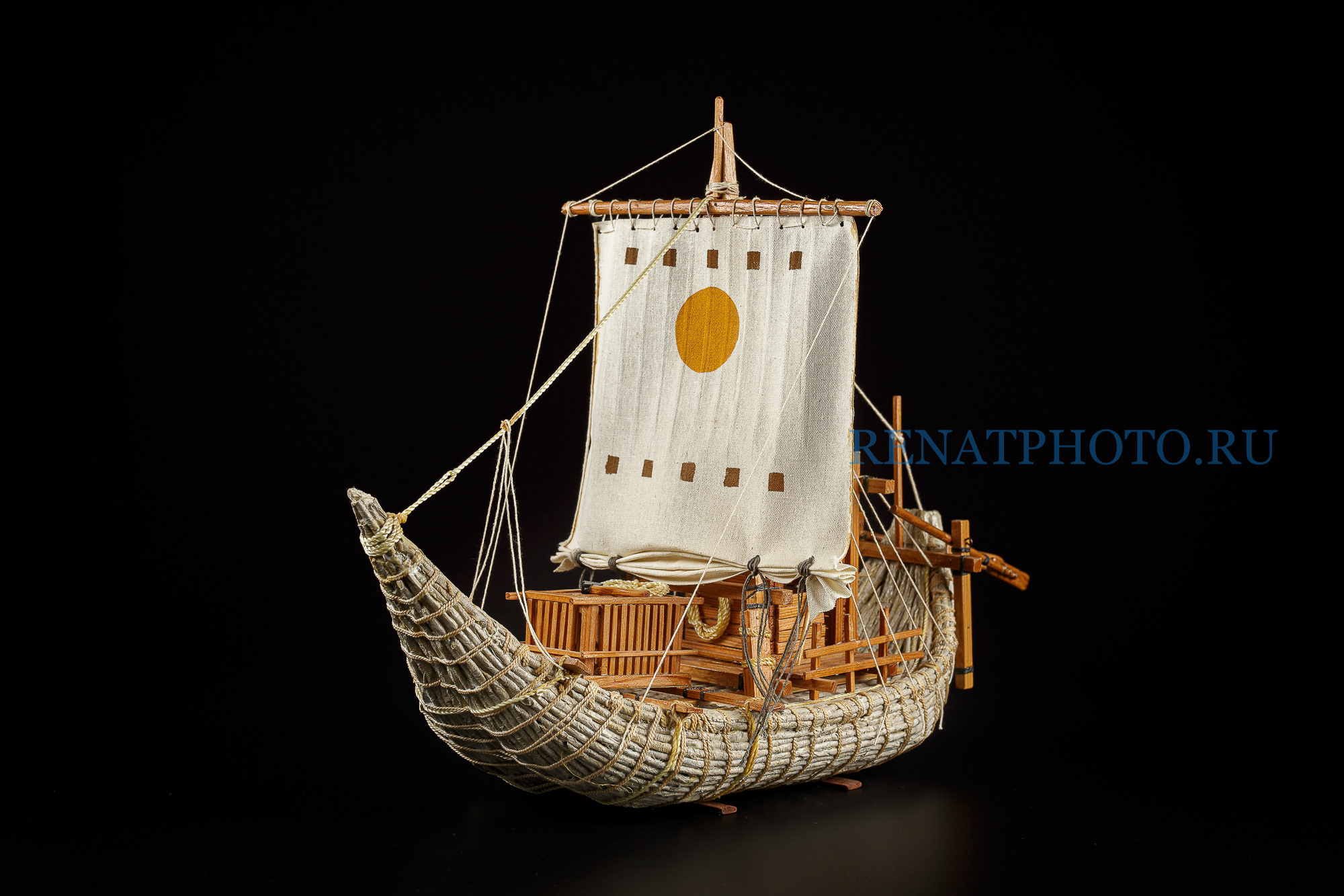 Renatphoto-Предметная фотосъёмка для музеев. Профессиональная фотосъёмка интерьеров, предметная фотосессия еды для меню г. Анапа