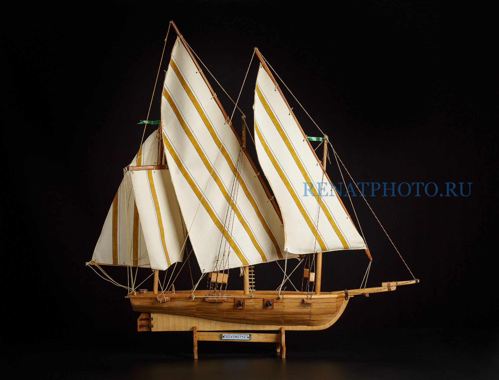 Renatphoto-Предметная фотосъёмка для музеев. Профессиональная фотосъёмка интерьеров, предметная фотосессия еды для меню г. Анапа