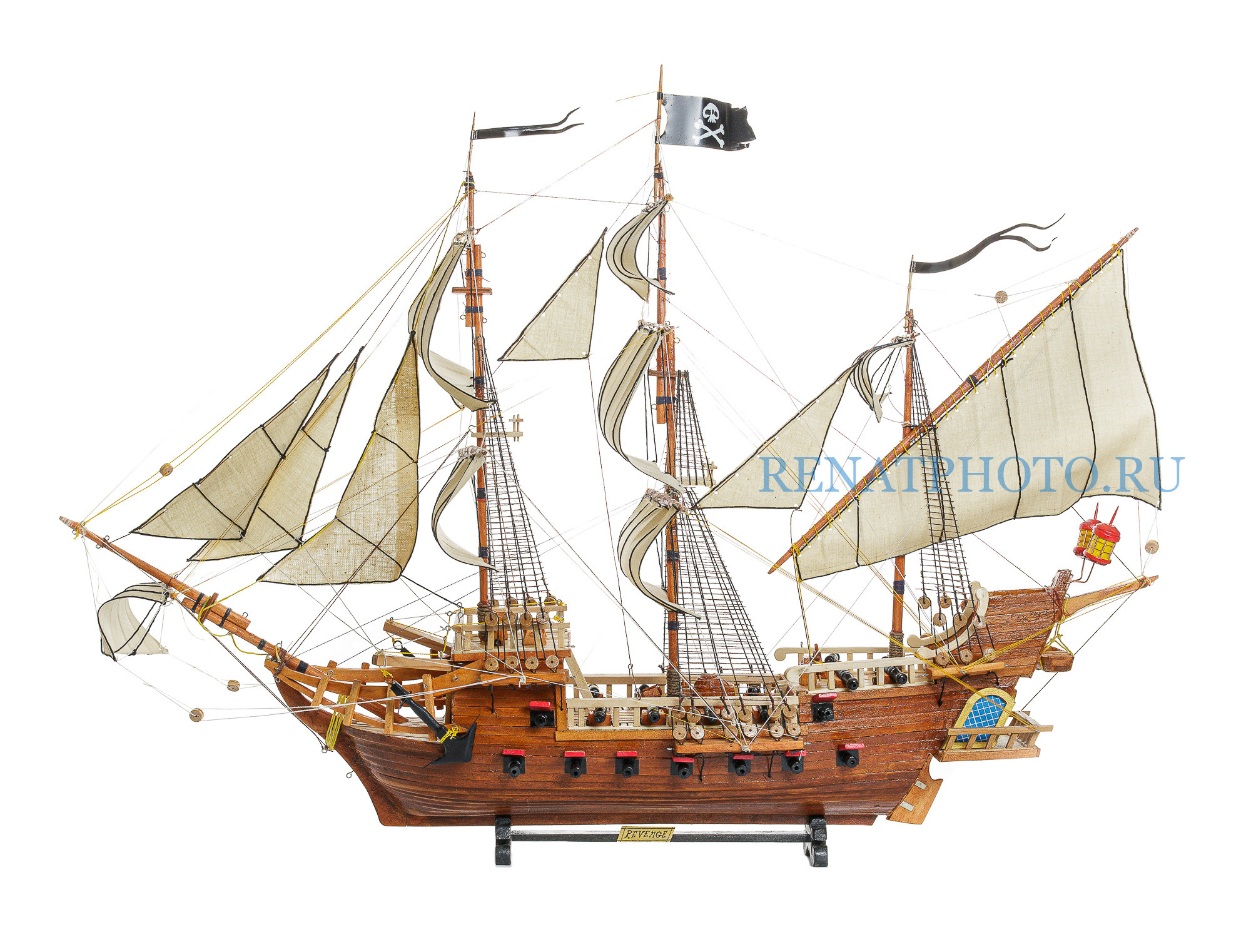 Renatphoto-Предметная фотосъёмка для музеев. Профессиональная фотосъёмка интерьеров, предметная фотосессия еды для меню г. Анапа