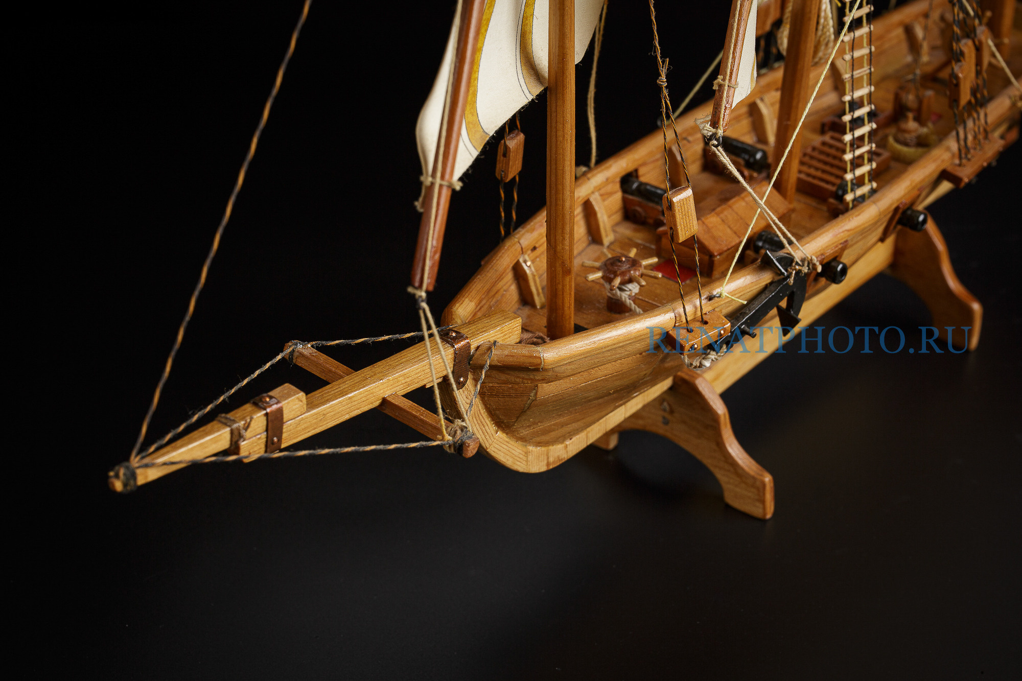 Renatphoto-Предметная фотосъёмка для музеев. Профессиональная фотосъёмка интерьеров, предметная фотосессия еды для меню г. Анапа