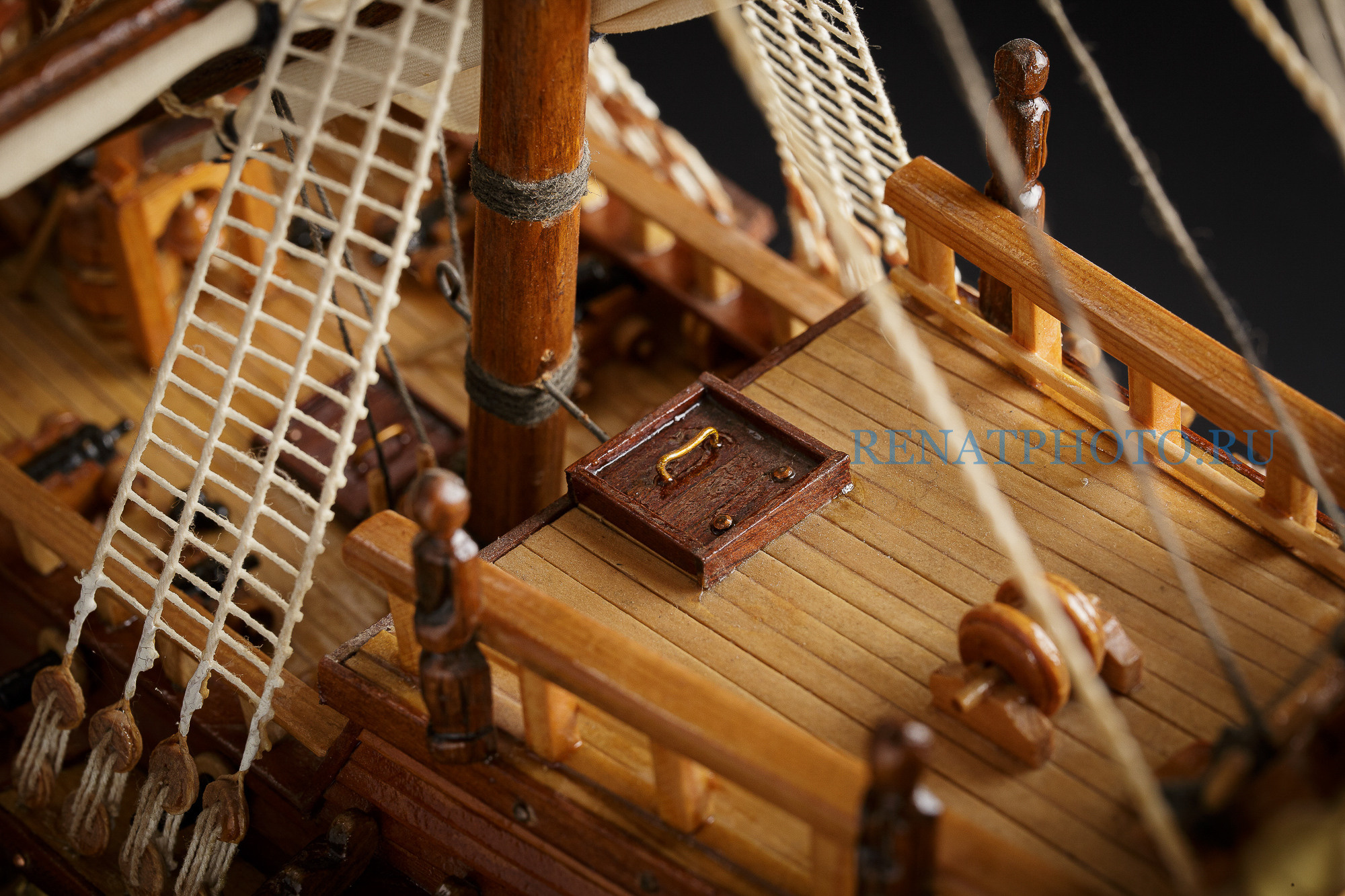 Renatphoto-Предметная фотосъёмка для музеев. Профессиональная фотосъёмка интерьеров, предметная фотосессия еды для меню г. Анапа