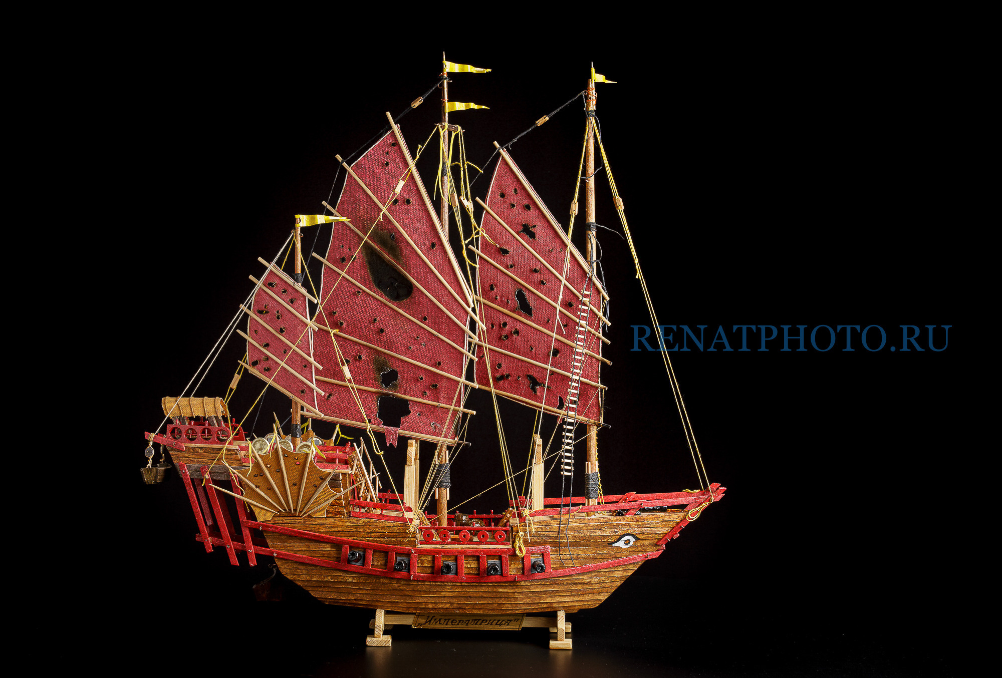 Renatphoto-Предметная фотосъёмка для музеев. Профессиональная фотосъёмка интерьеров, предметная фотосессия еды для меню г. Анапа