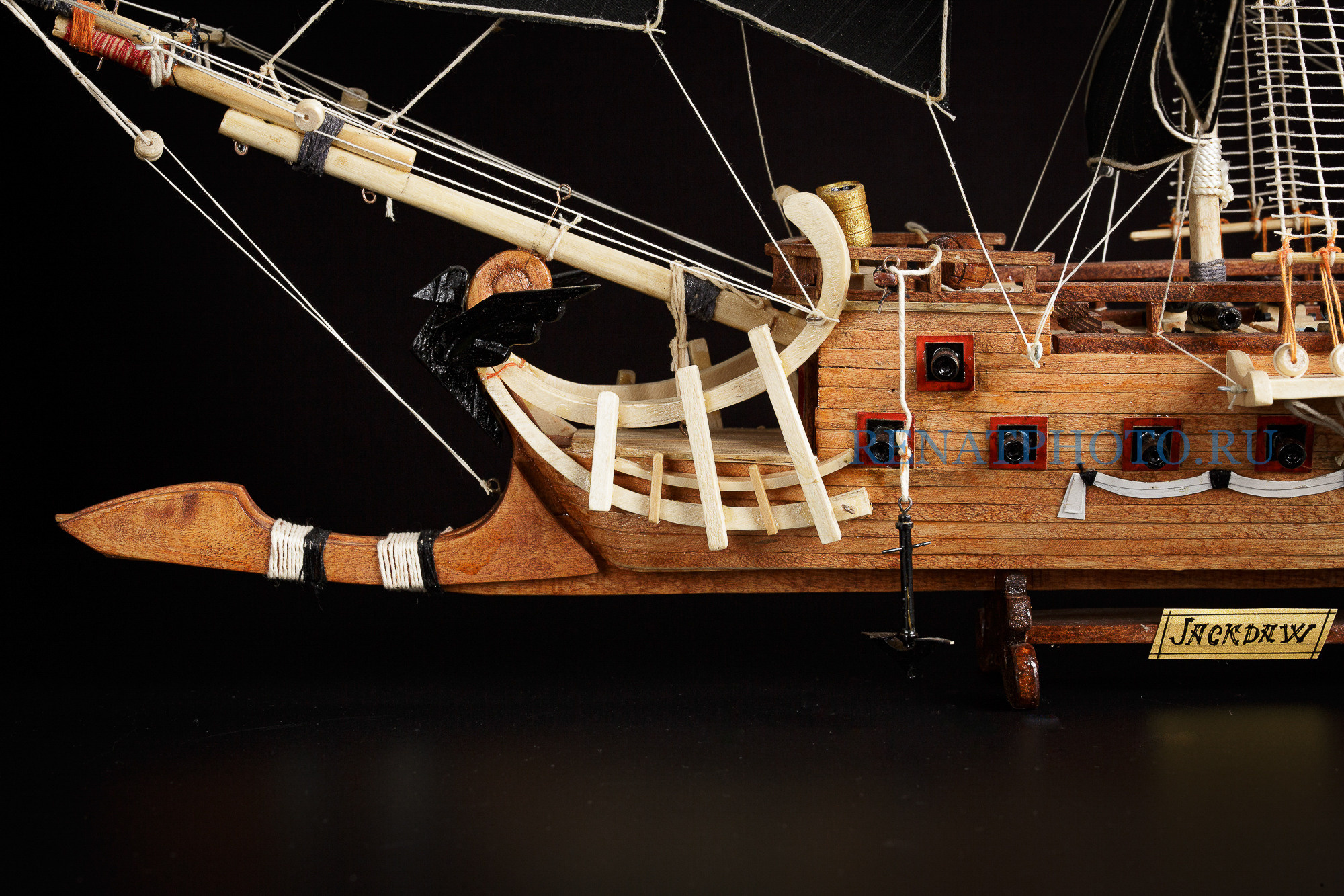 Renatphoto-Предметная фотосъёмка для музеев. Профессиональная фотосъёмка интерьеров, предметная фотосессия еды для меню г. Анапа