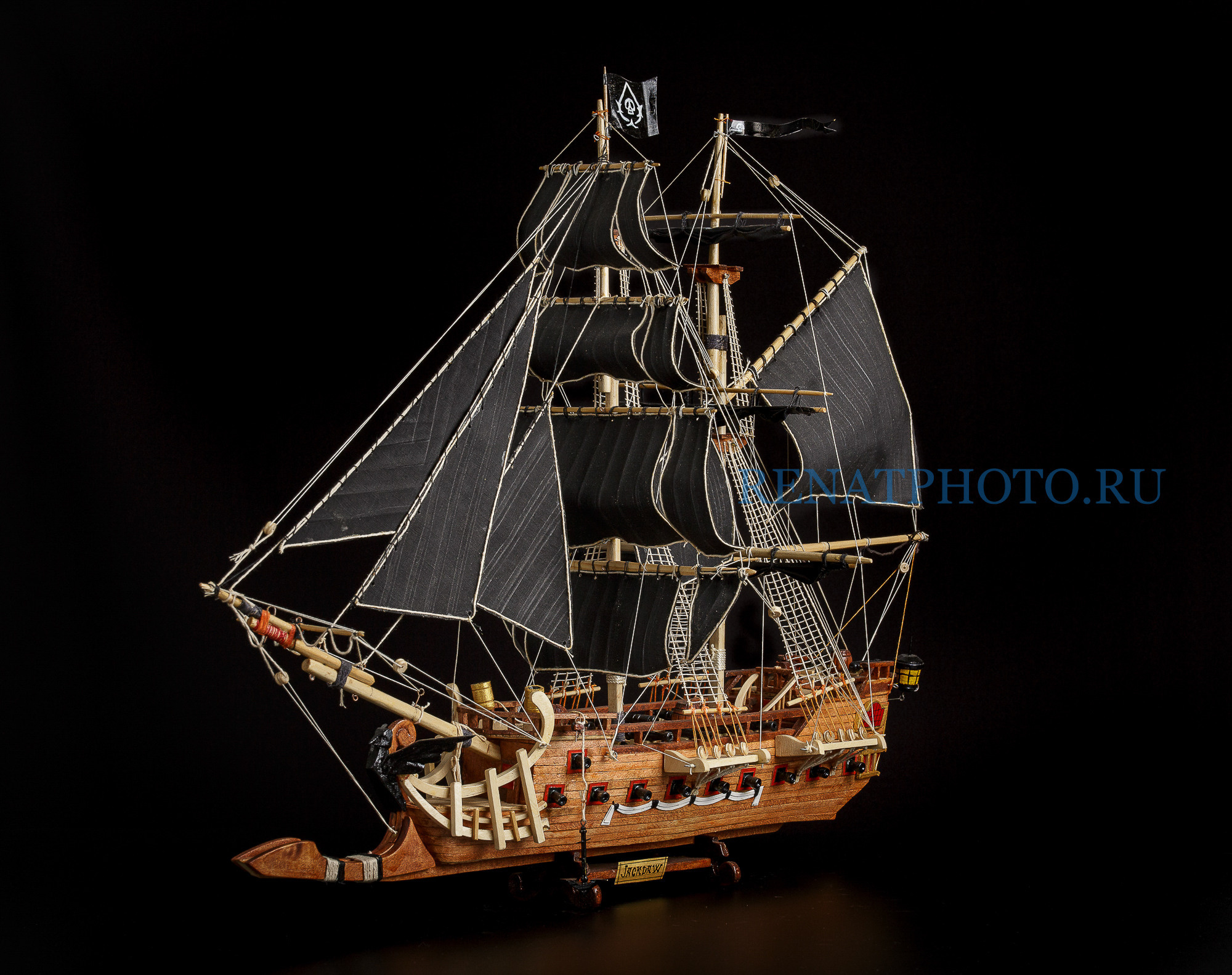 Renatphoto-Предметная фотосъёмка для музеев. Профессиональная фотосъёмка интерьеров, предметная фотосессия еды для меню г. Анапа