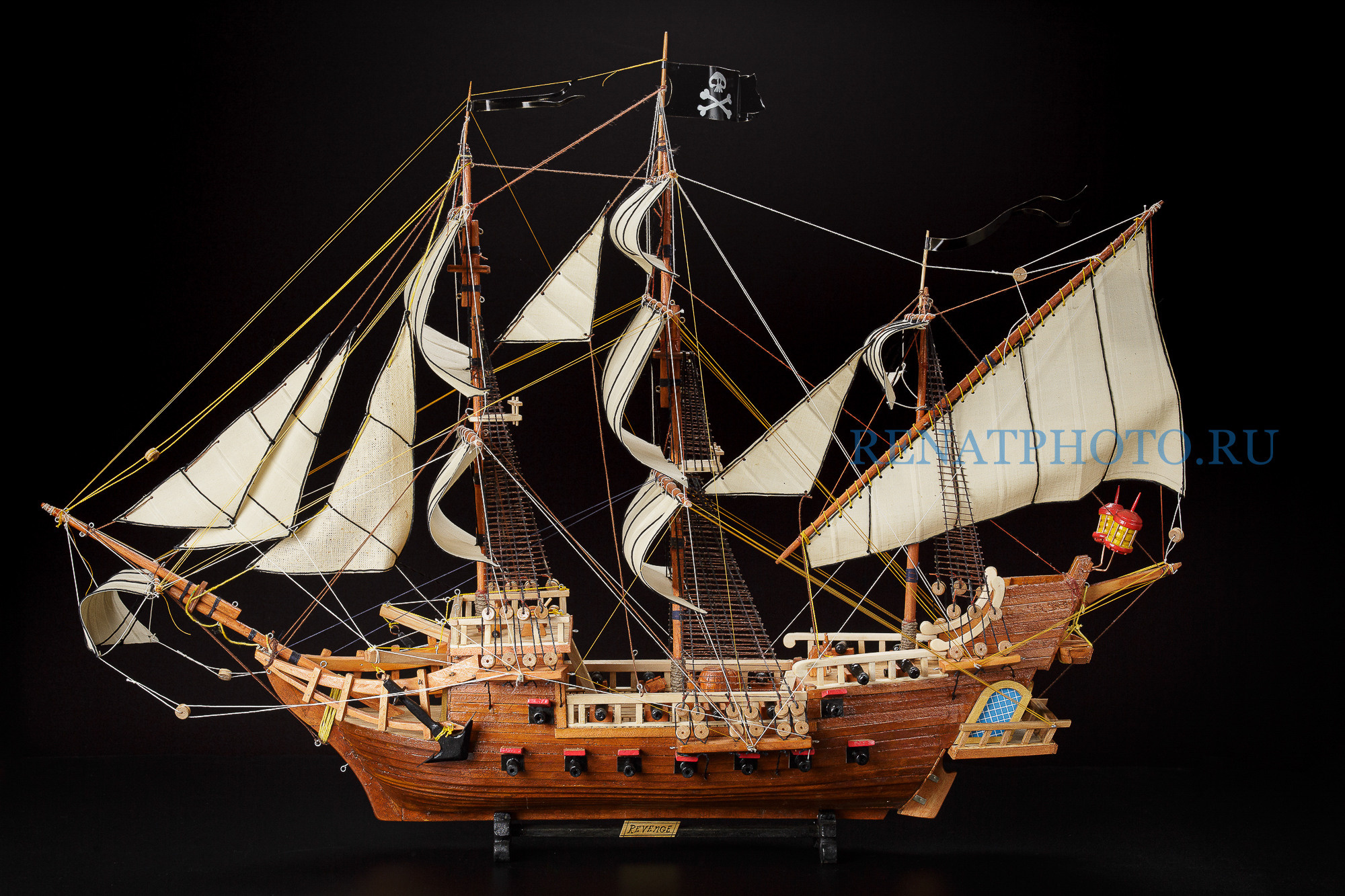 Renatphoto-Предметная фотосъёмка для музеев. Профессиональная фотосъёмка интерьеров, предметная фотосессия еды для меню г. Анапа