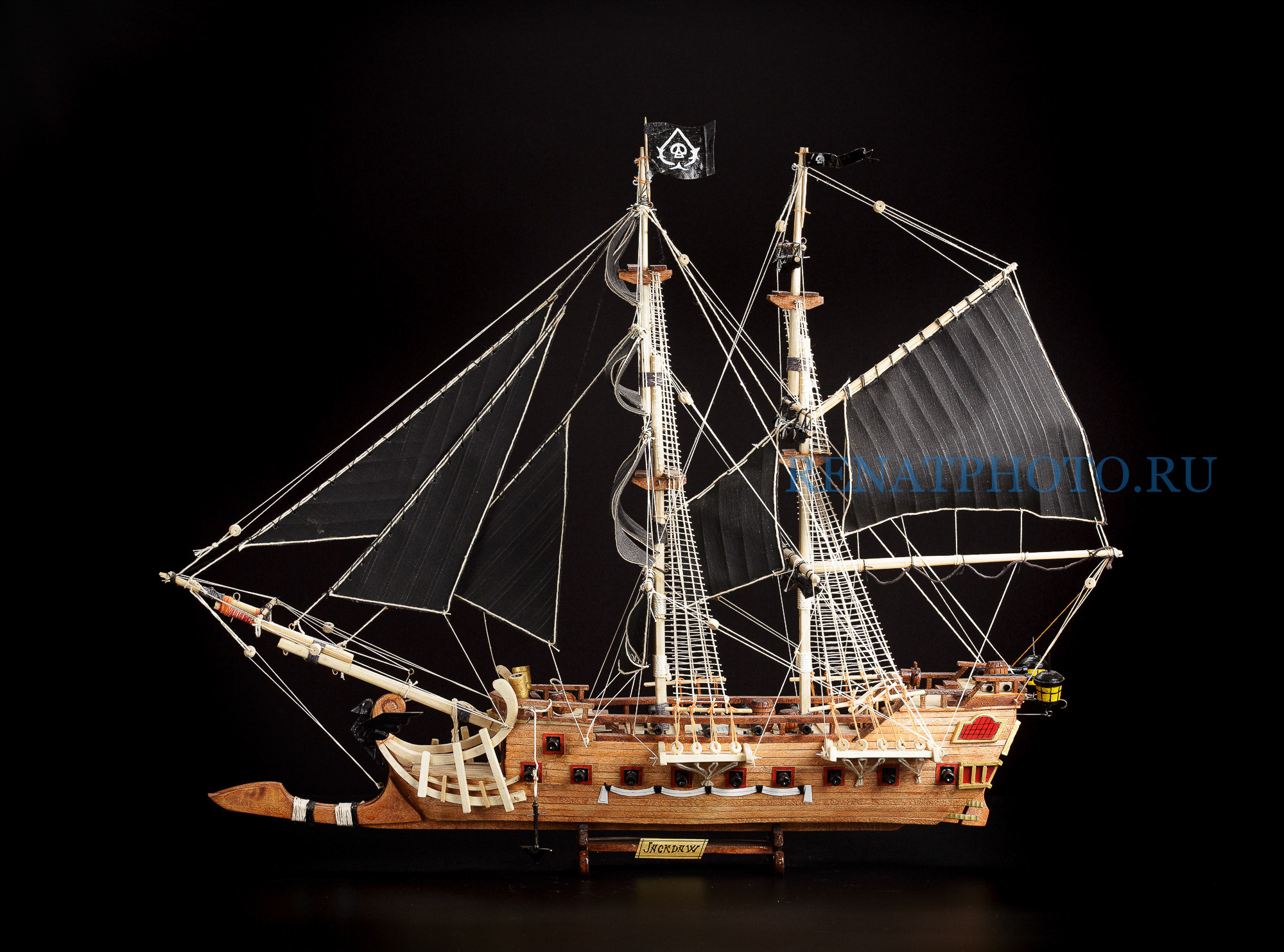 Renatphoto-Предметная фотосъёмка для музеев. Профессиональная фотосъёмка интерьеров, предметная фотосессия еды для меню г. Анапа