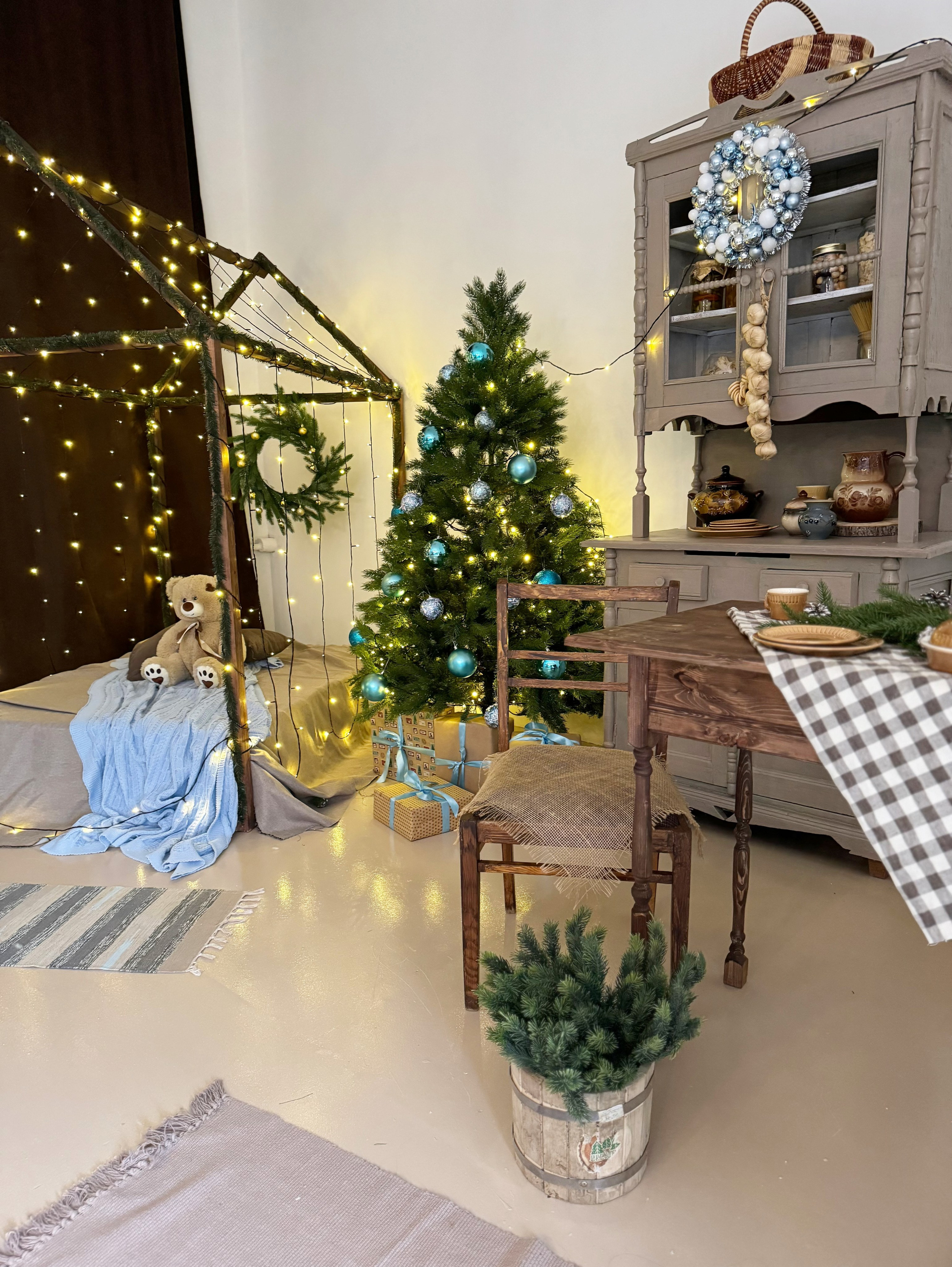 Зал Домик. Фотограф г. Хабаровск. Семейные и индивидуальные съёмки