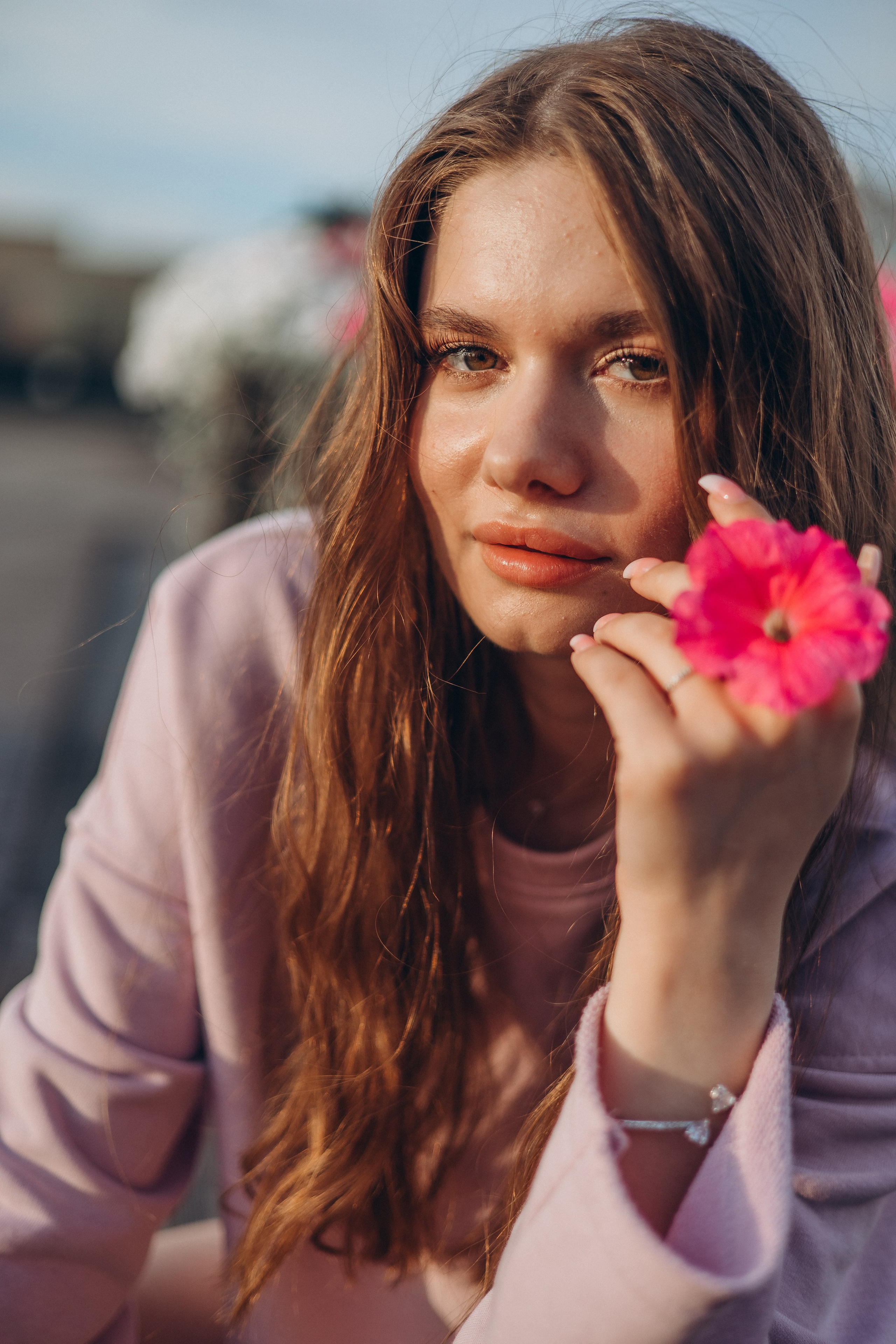 Закат на крыше — цветочная фотосессия. Семейный, детский, женский фотограф в Новосибирске Оля Борисова