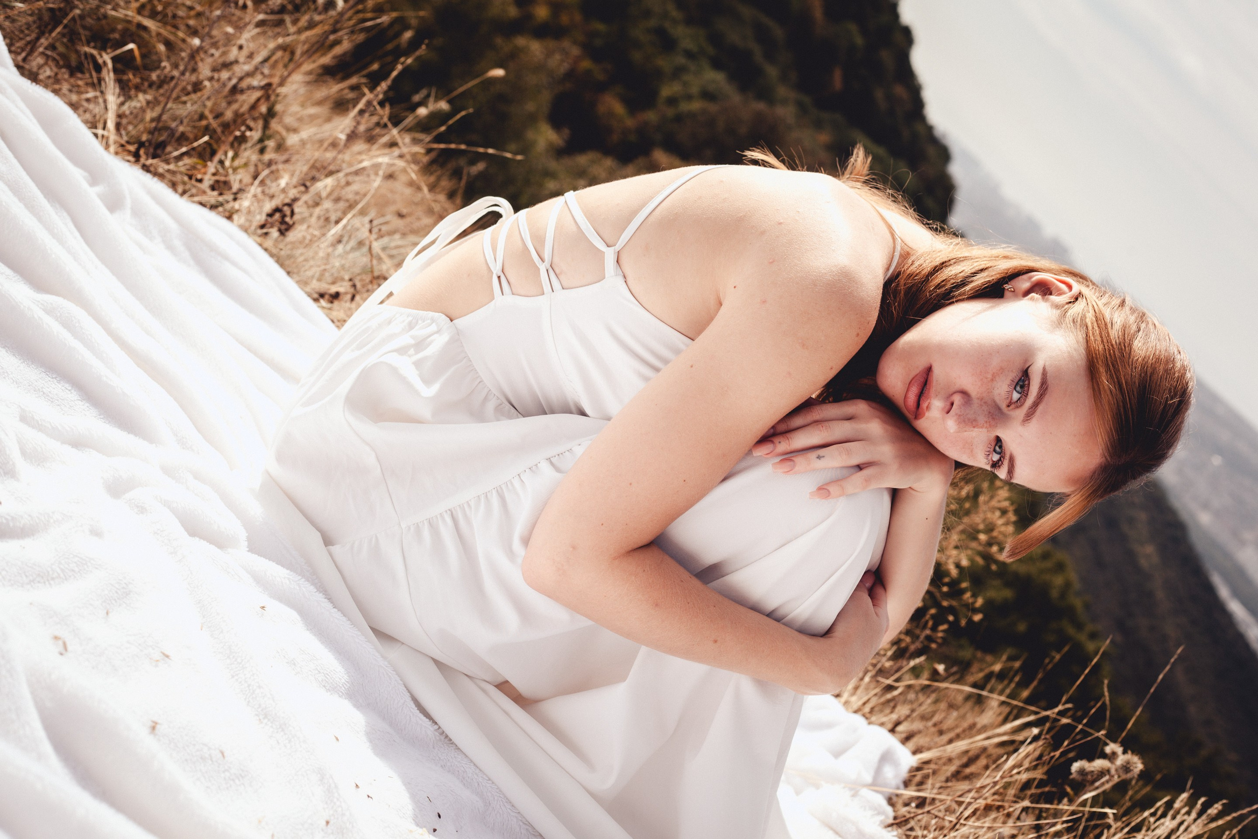 Нежность гор. Уличный фотограф Города N