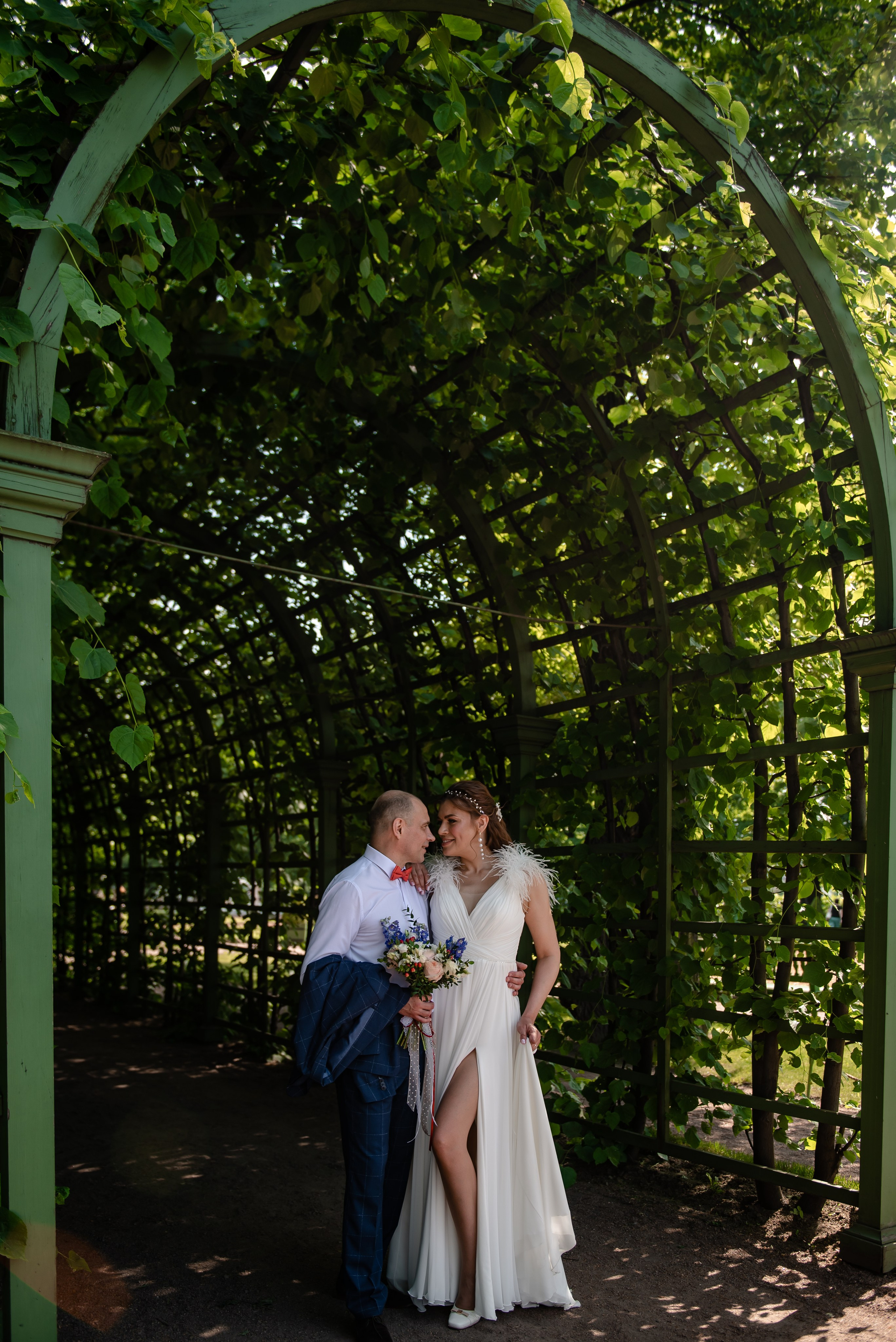 Свадебный день в Петербурге. Анастасия Петрович фотограф, фотокорреспондент в Москве и Санкт-Петербурге. Фотосъёмка репортажа, мероприятия, корпоративная съёмка, контент