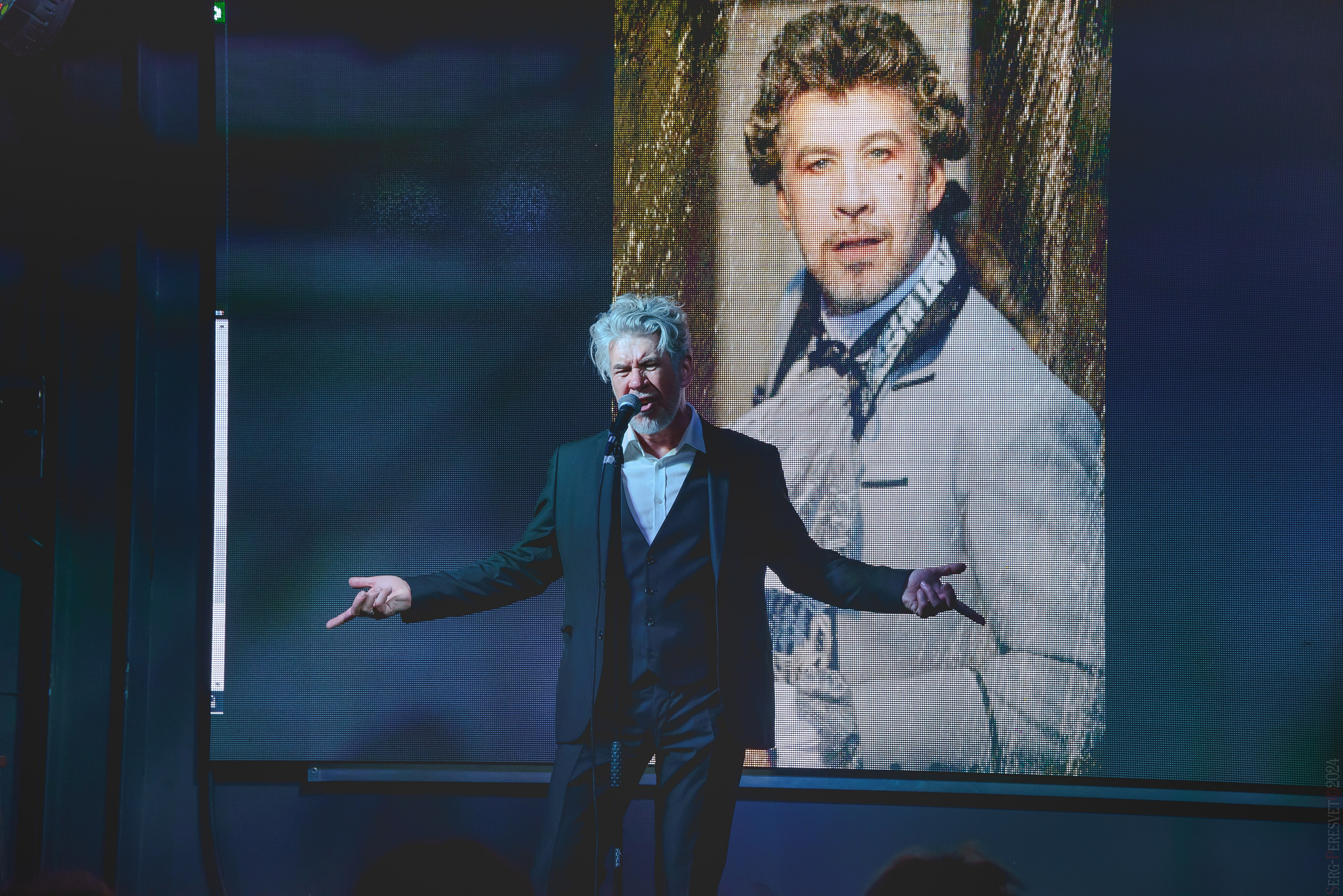 Концерты, шоу — музыканты, артисты в клубах, барах, пабах. Ваш фотограф на праздник в Москве, Раменском, Жуковском, Люберцах