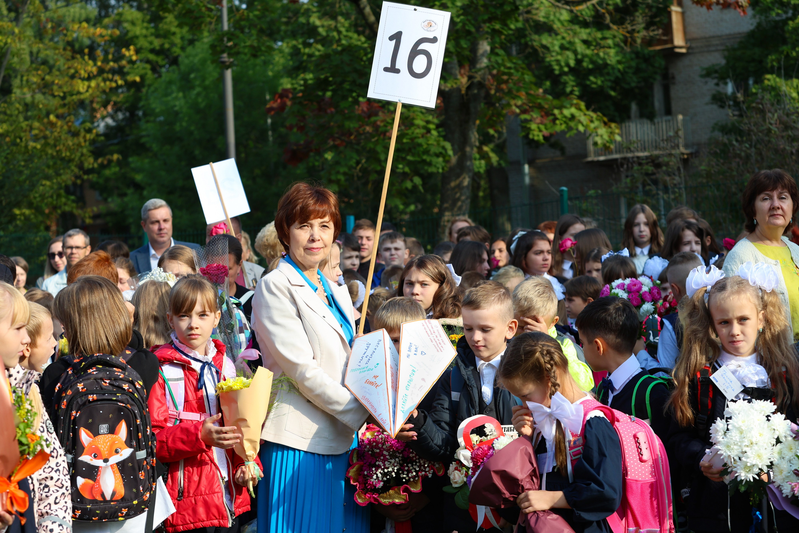 1 сентября в школе № 500. Фотограф Дарья Попова