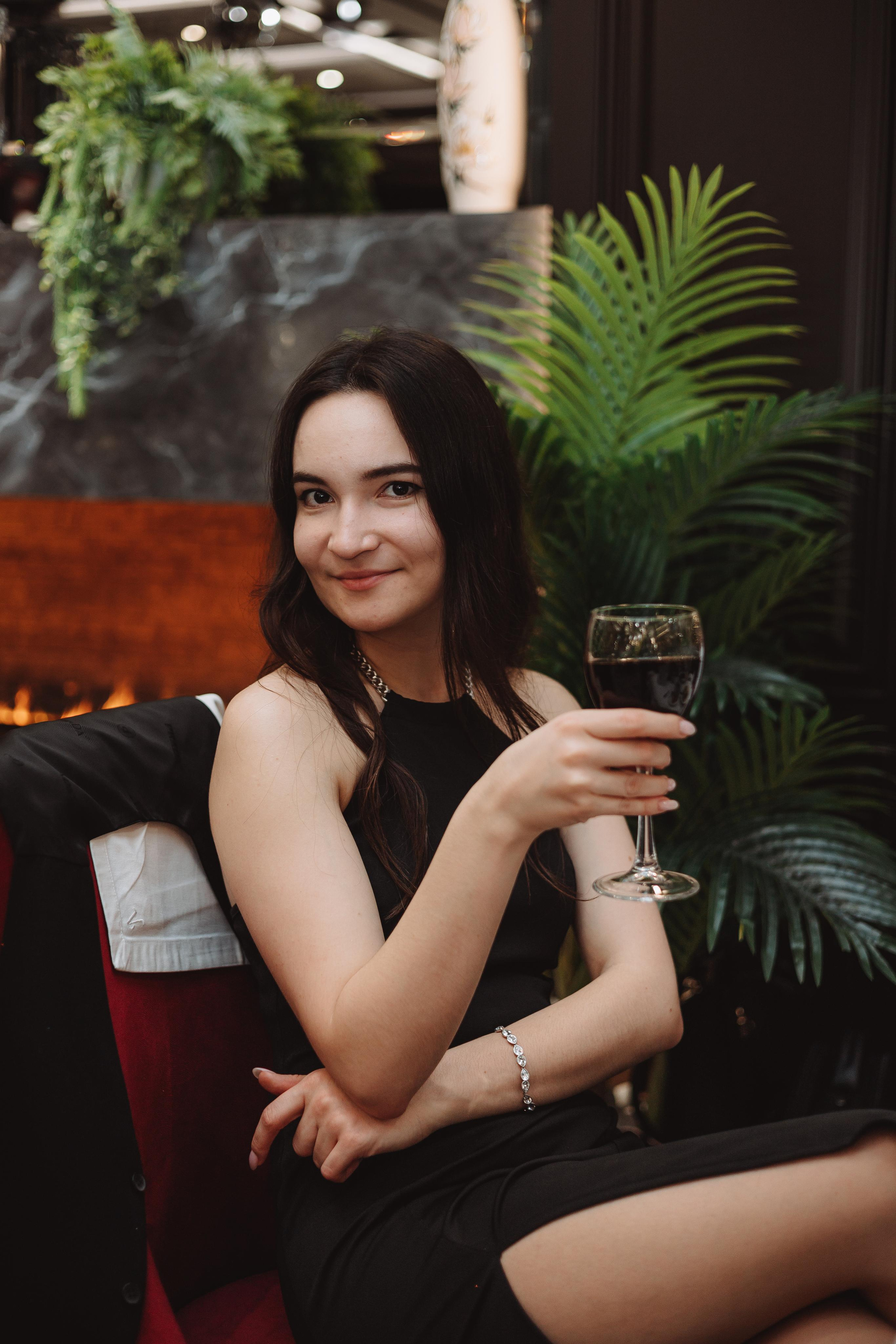 Светлана & Денис Прогулка+банкет. Фотограф Уфа Башкирия Мухаметянова Алина. Свадебный семейный портретный