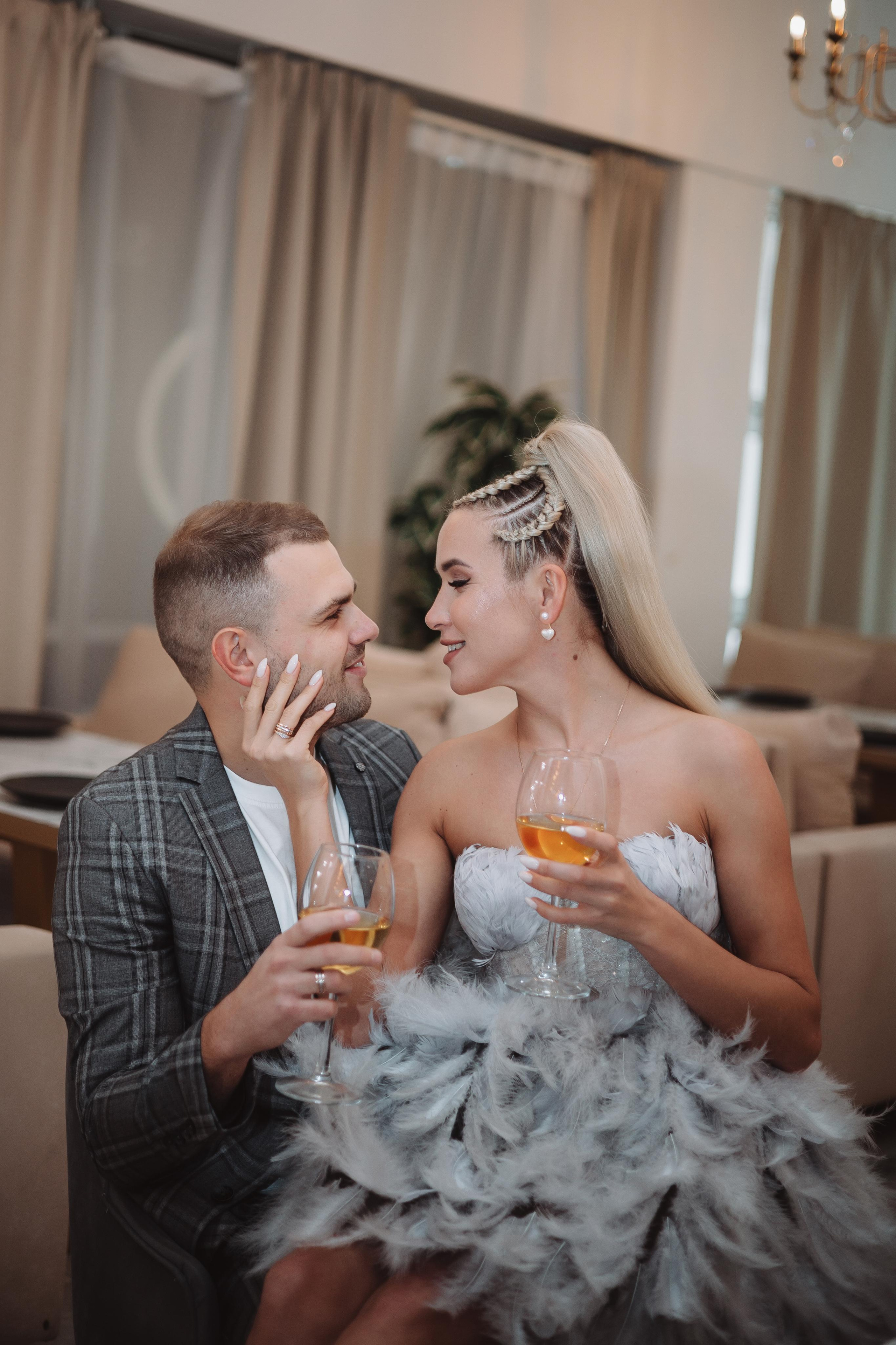 Светлана & Денис Прогулка+банкет. Фотограф Уфа Башкирия Мухаметянова Алина. Свадебный семейный портретный