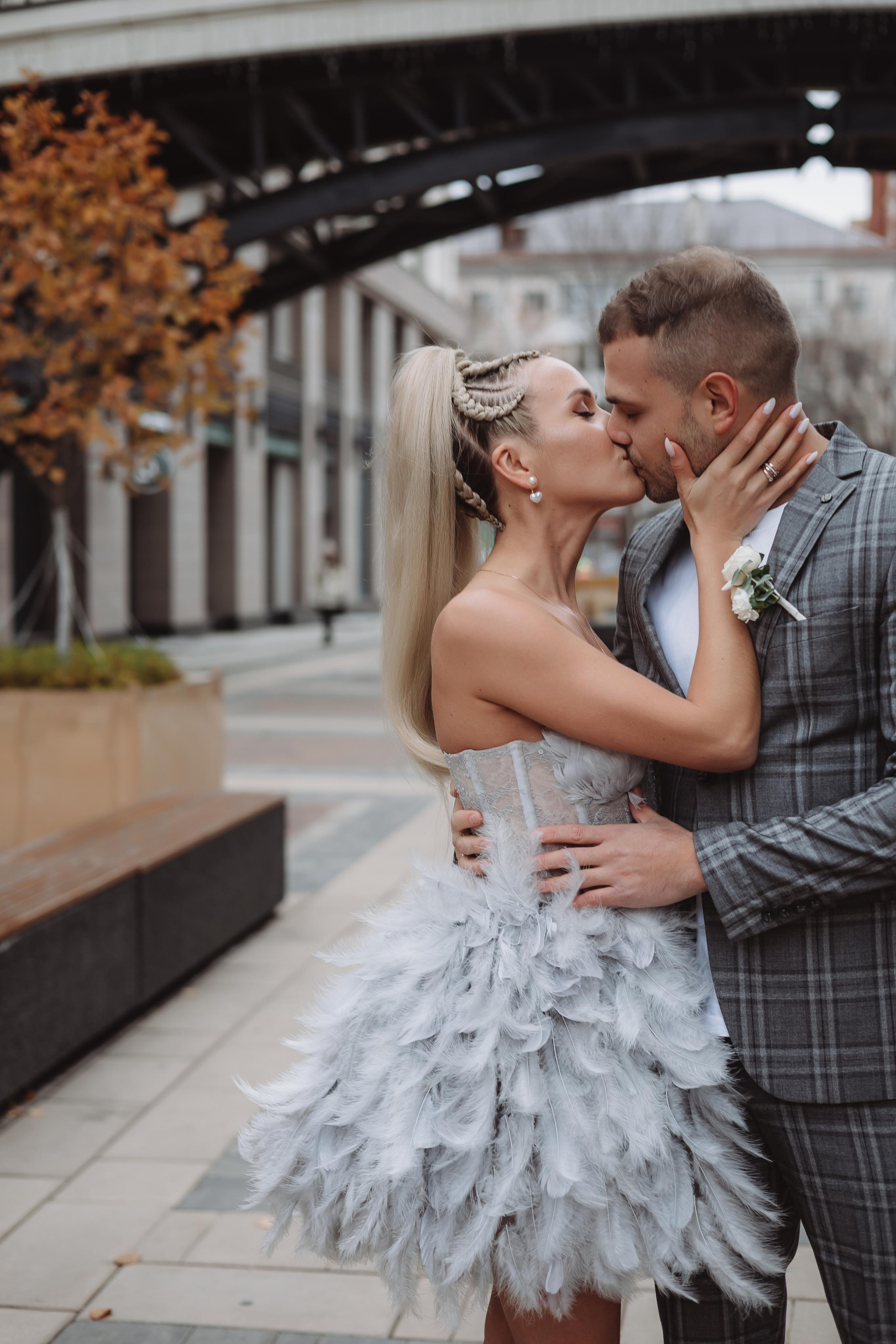 Светлана & Денис Прогулка+банкет. Фотограф Уфа Башкирия Мухаметянова Алина. Свадебный семейный портретный