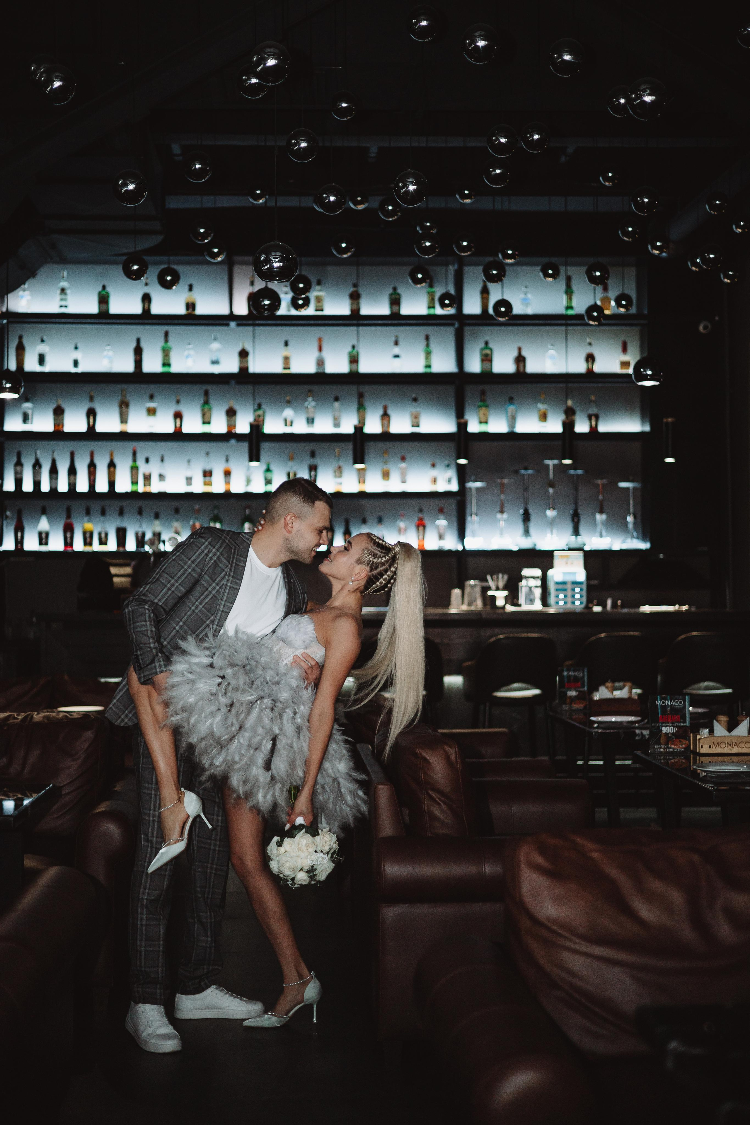 Светлана & Денис Прогулка+банкет. Фотограф Уфа Башкирия Мухаметянова Алина. Свадебный семейный портретный