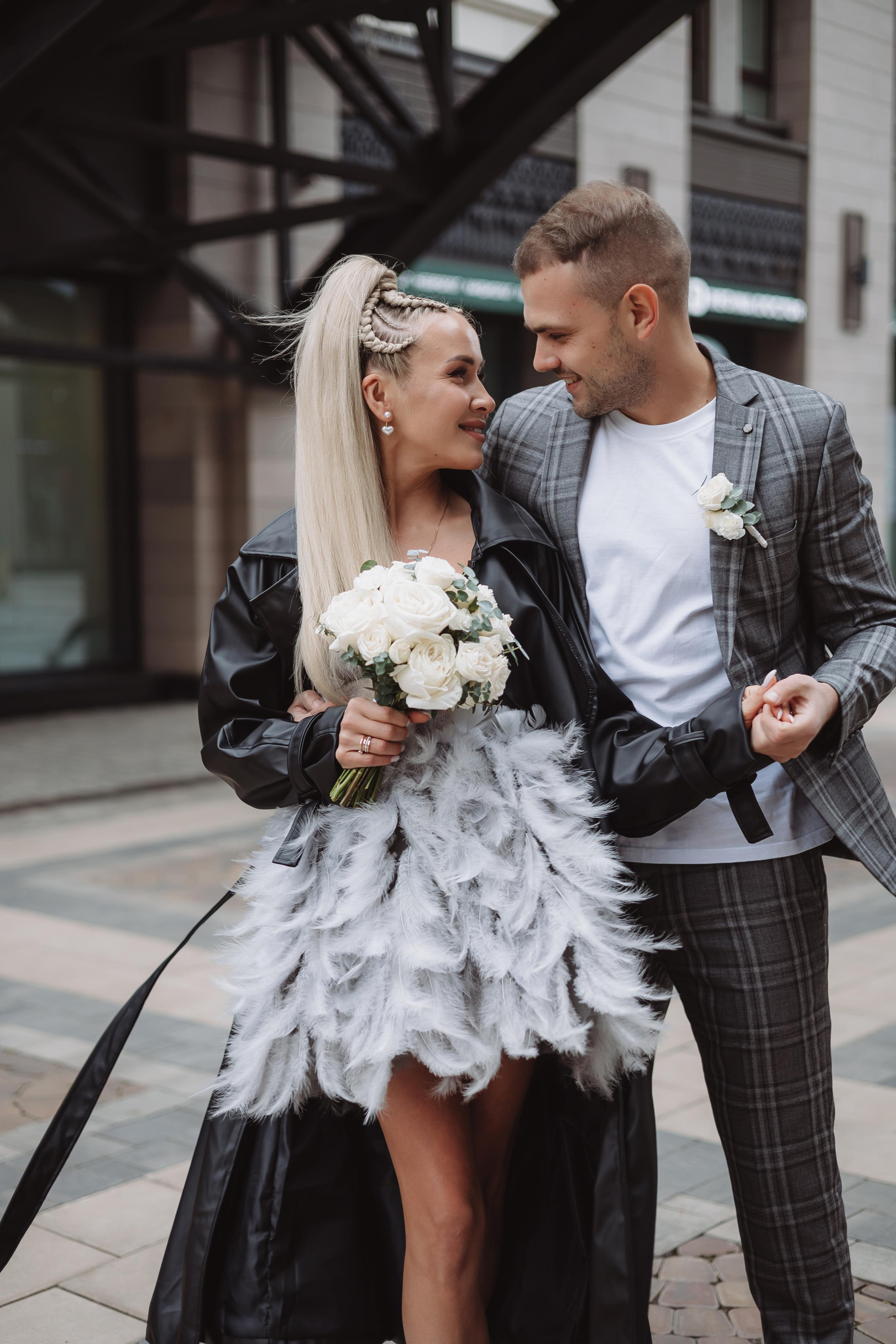 Светлана & Денис Прогулка+банкет. Фотограф Уфа Башкирия Мухаметянова Алина. Свадебный семейный портретный