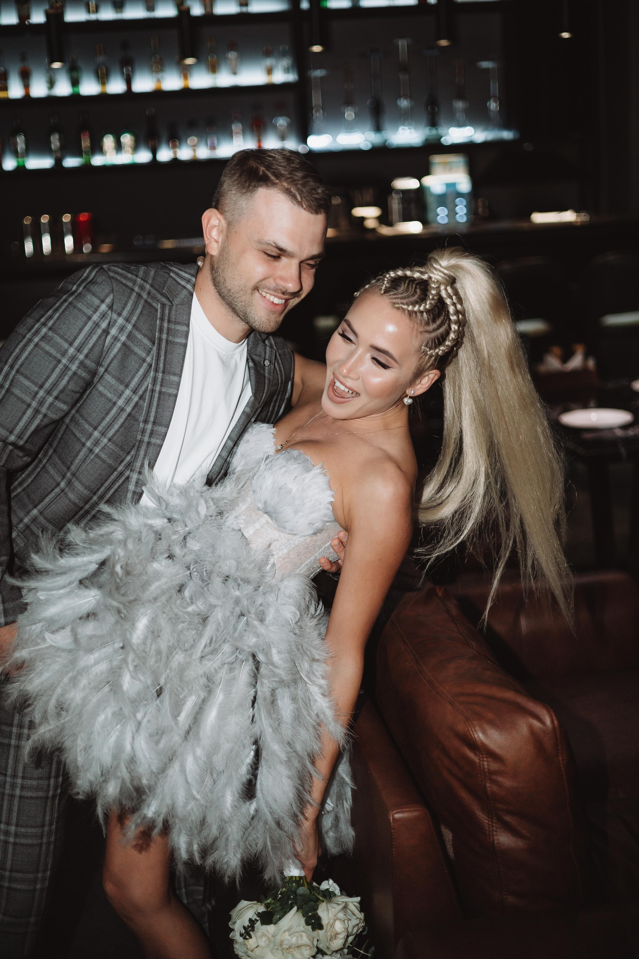 Светлана & Денис Прогулка+банкет. Фотограф Уфа Башкирия Мухаметянова Алина. Свадебный семейный портретный