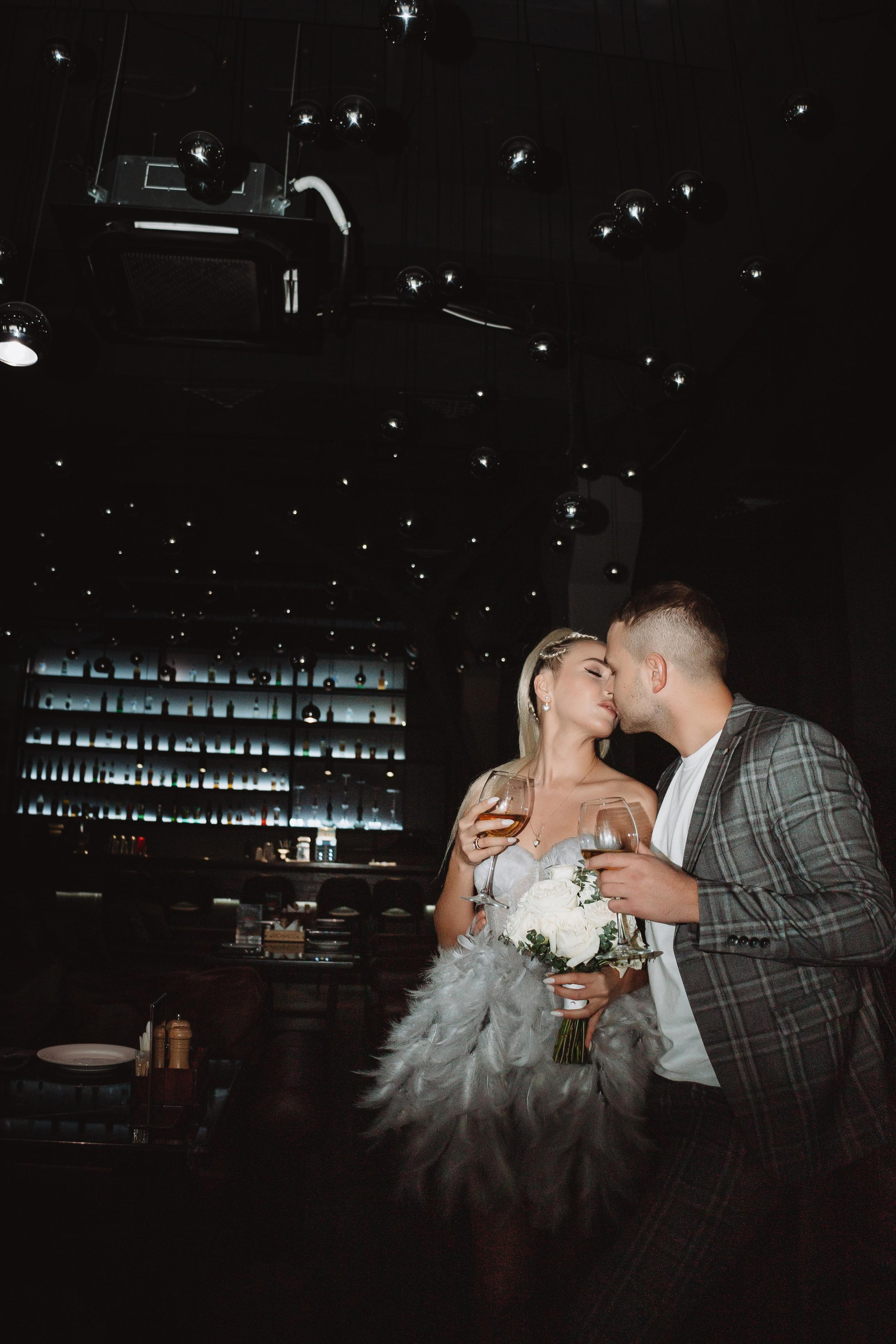 Светлана & Денис Прогулка+банкет. Фотограф Уфа Башкирия Мухаметянова Алина. Свадебный семейный портретный