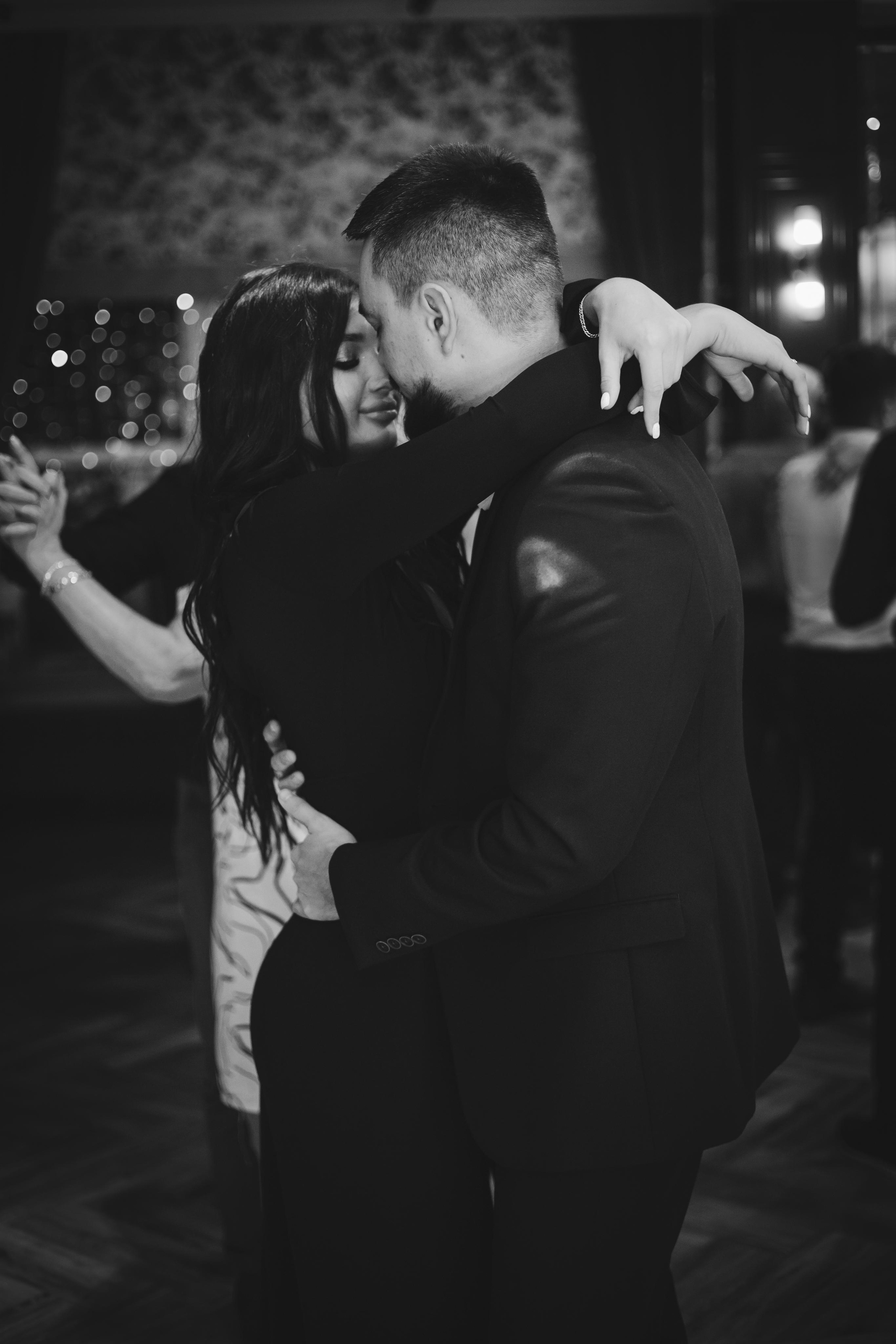 Светлана & Денис Прогулка+банкет. Фотограф Уфа Башкирия Мухаметянова Алина. Свадебный семейный портретный