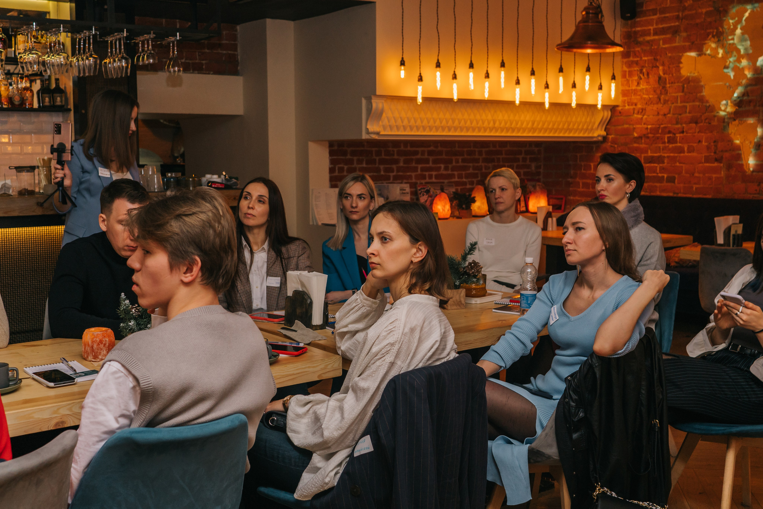 Нетворкинг «Свои в Москве». Женский фотограф в Москве Анастасия Сидорова