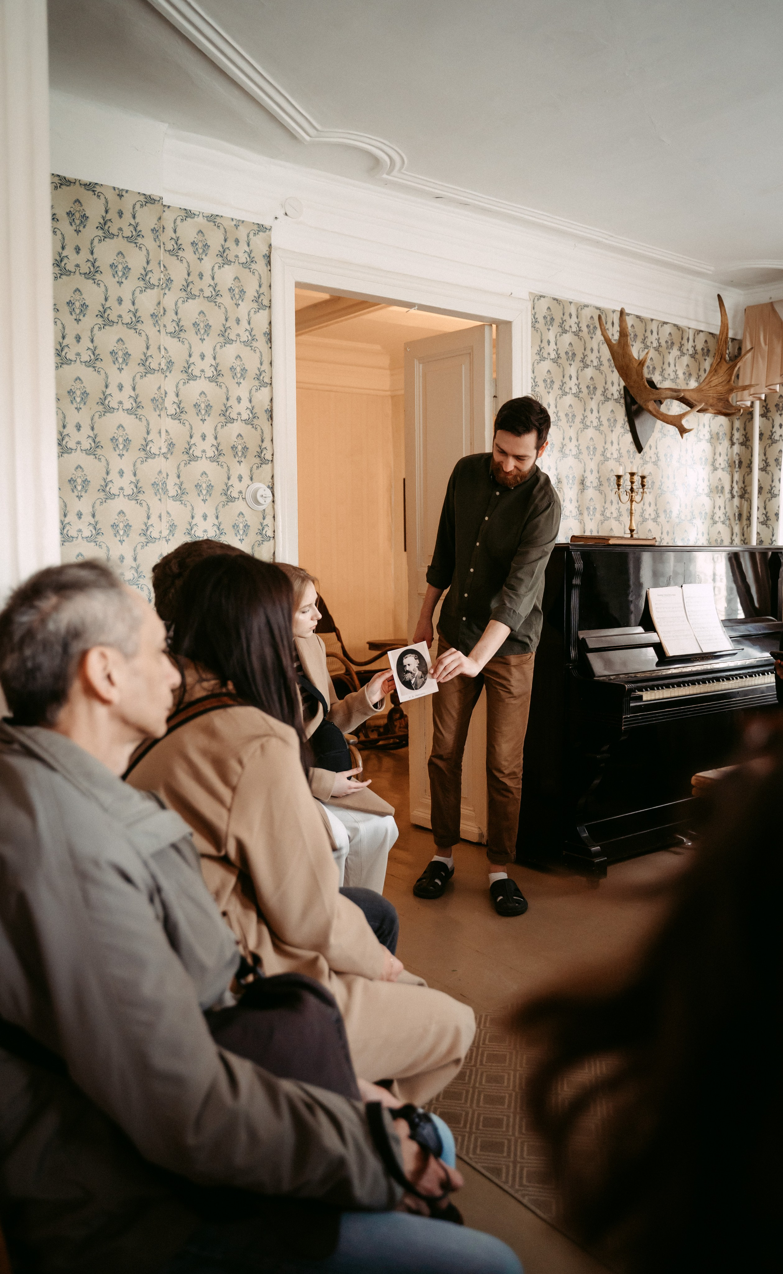 Enter x Том Сойер Фест — экскурсия по историческим зданиям Казани / 2023. Саша Копылов, фотограф в Казани