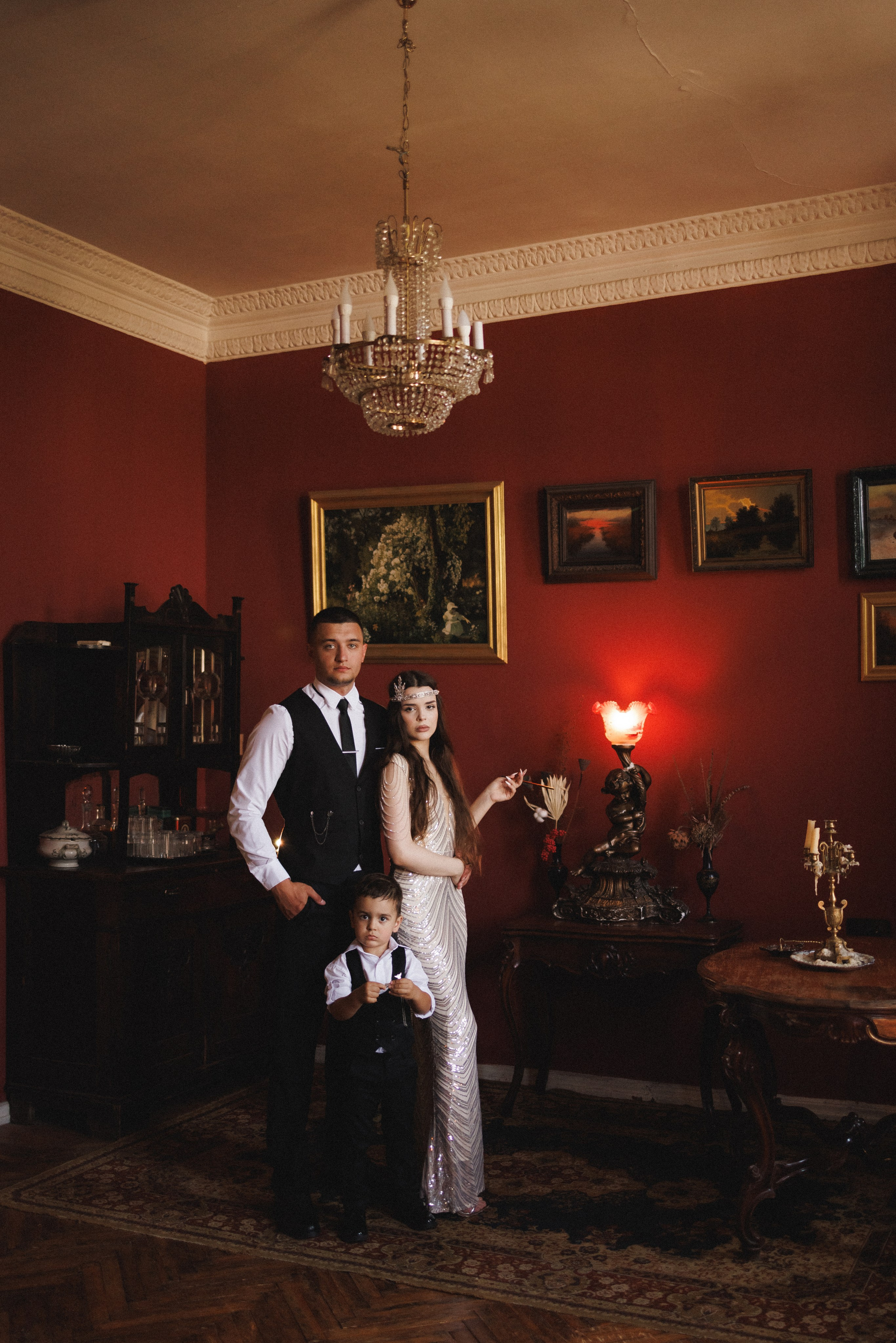 Семейная фотосессия в ретро стиле, фотостудия «Ретроград», город Краснодар. Семейный и детский фотограф в Краснодаре Анна Трашкова