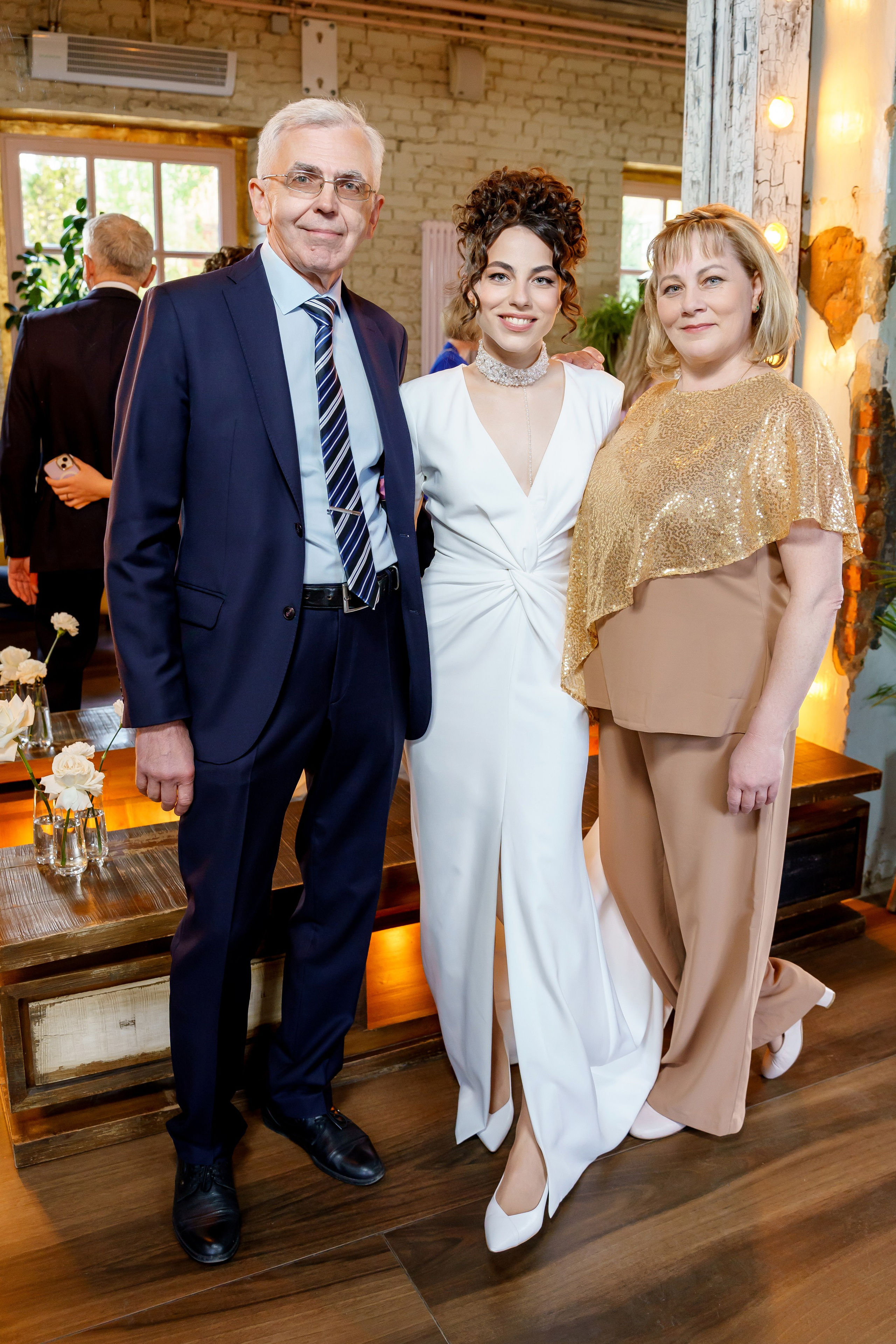 Александра и Иван. Свадебный банкет Loft Hall. Фотограф и видеограф в Москве и Московской области Мария Вишня