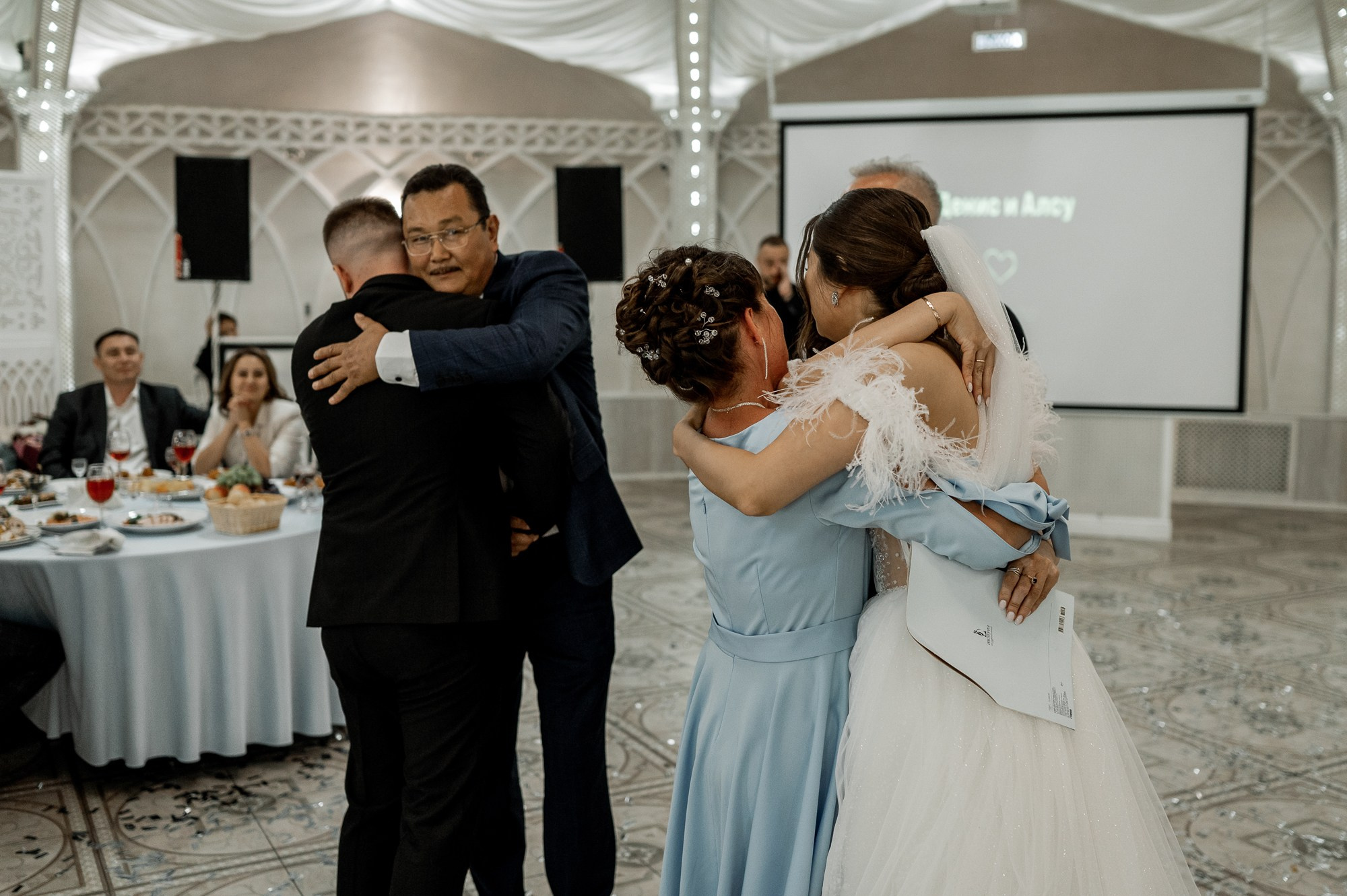 Денис и Алсу. Свадебный фотограф в Тюмени Анастасия Конева