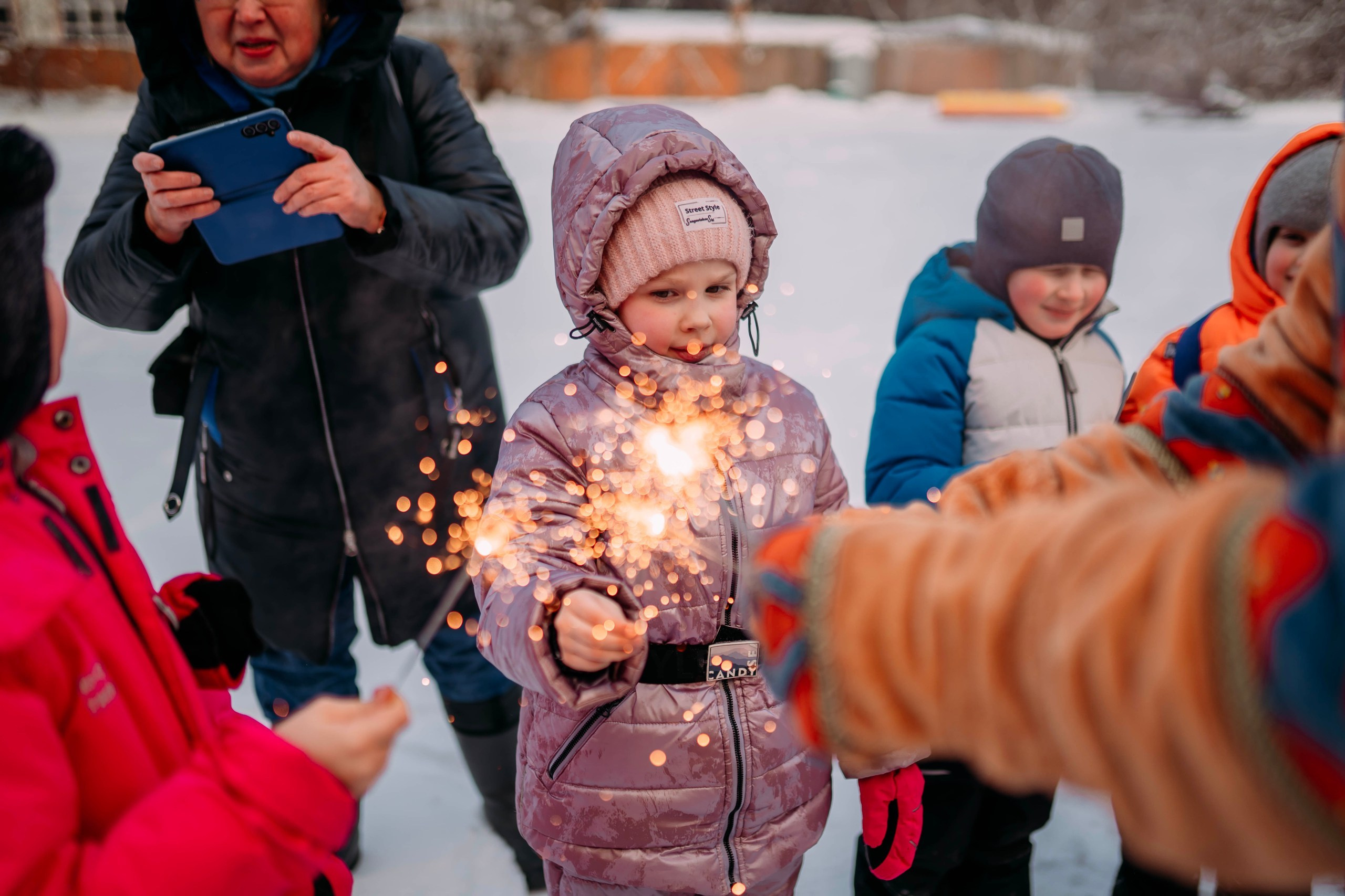 Репортажная съемка новогоднего мероприятия. Семейный и детский фотограф в Кирове Сильвия Михеева