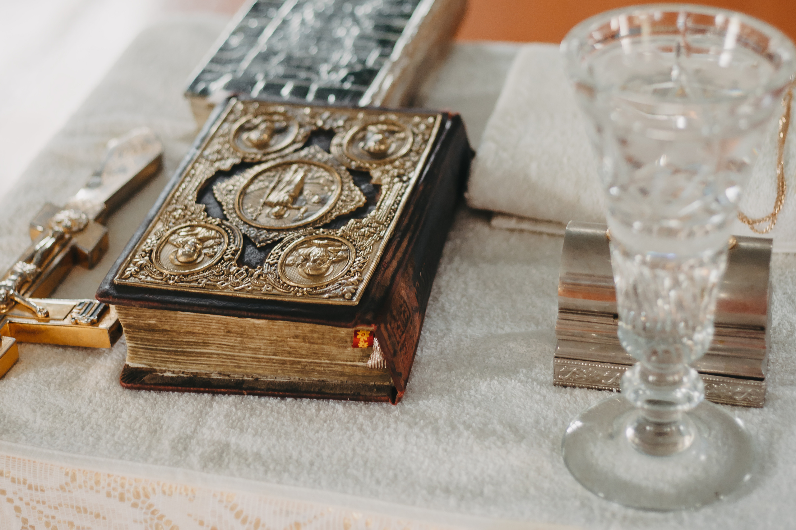 Фотосьемка таинства крещения в Тихорецке и Новопокровской. Свадебный и семейный фотограф в Краснодарском крае Мария Данилкина