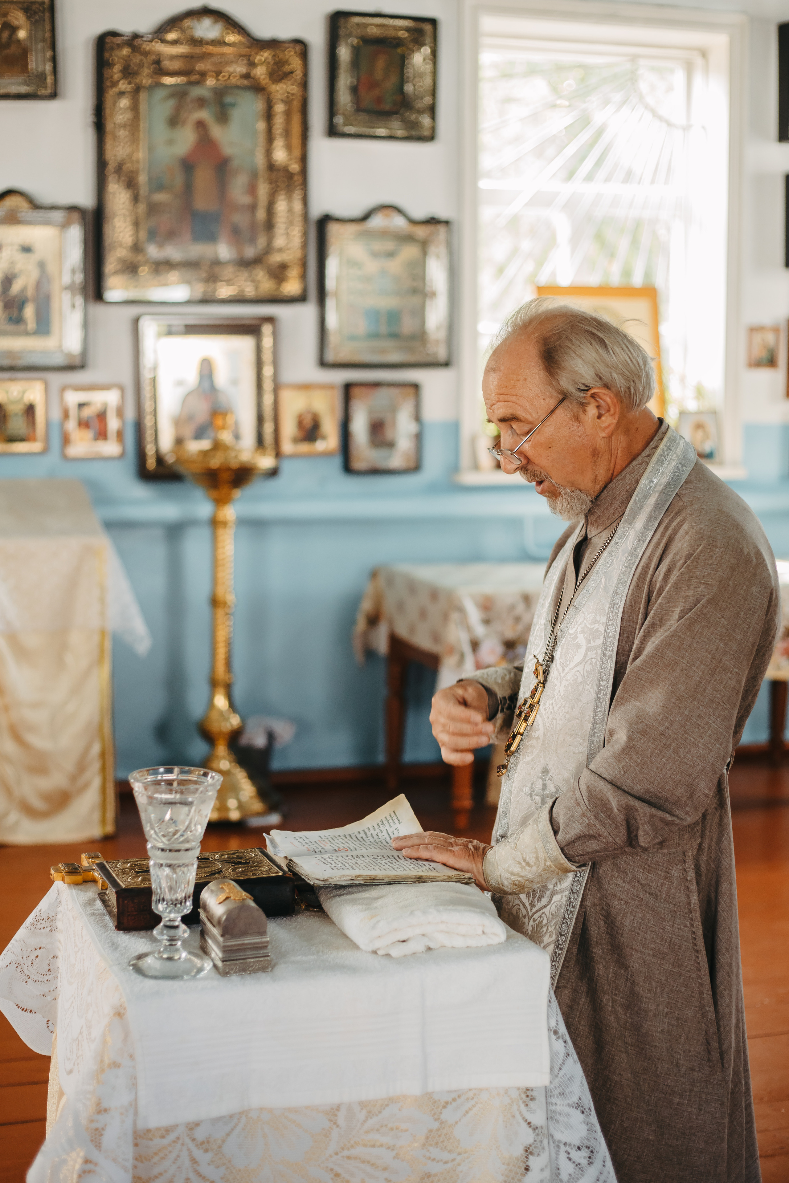 Фотосьемка таинства крещения в Тихорецке и Новопокровской. Свадебный и семейный фотограф в Краснодарском крае Мария Данилкина