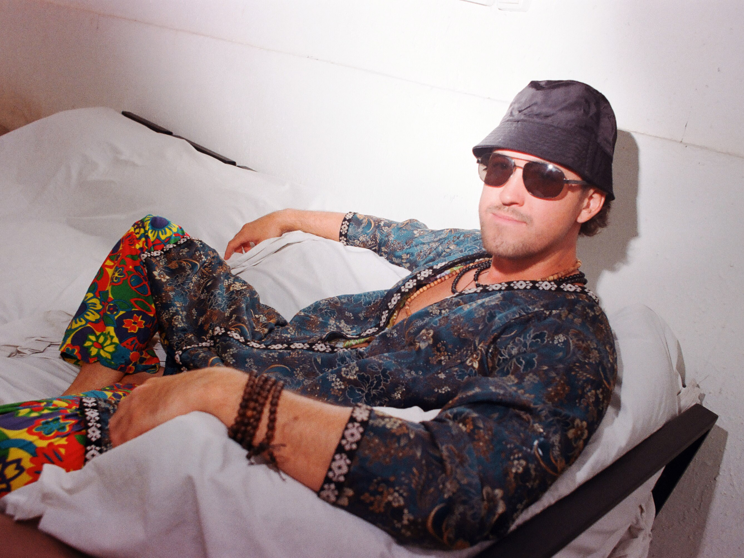 Mikee. Егор Фотобрат — Портретный фотограф теперь в Ташкенте