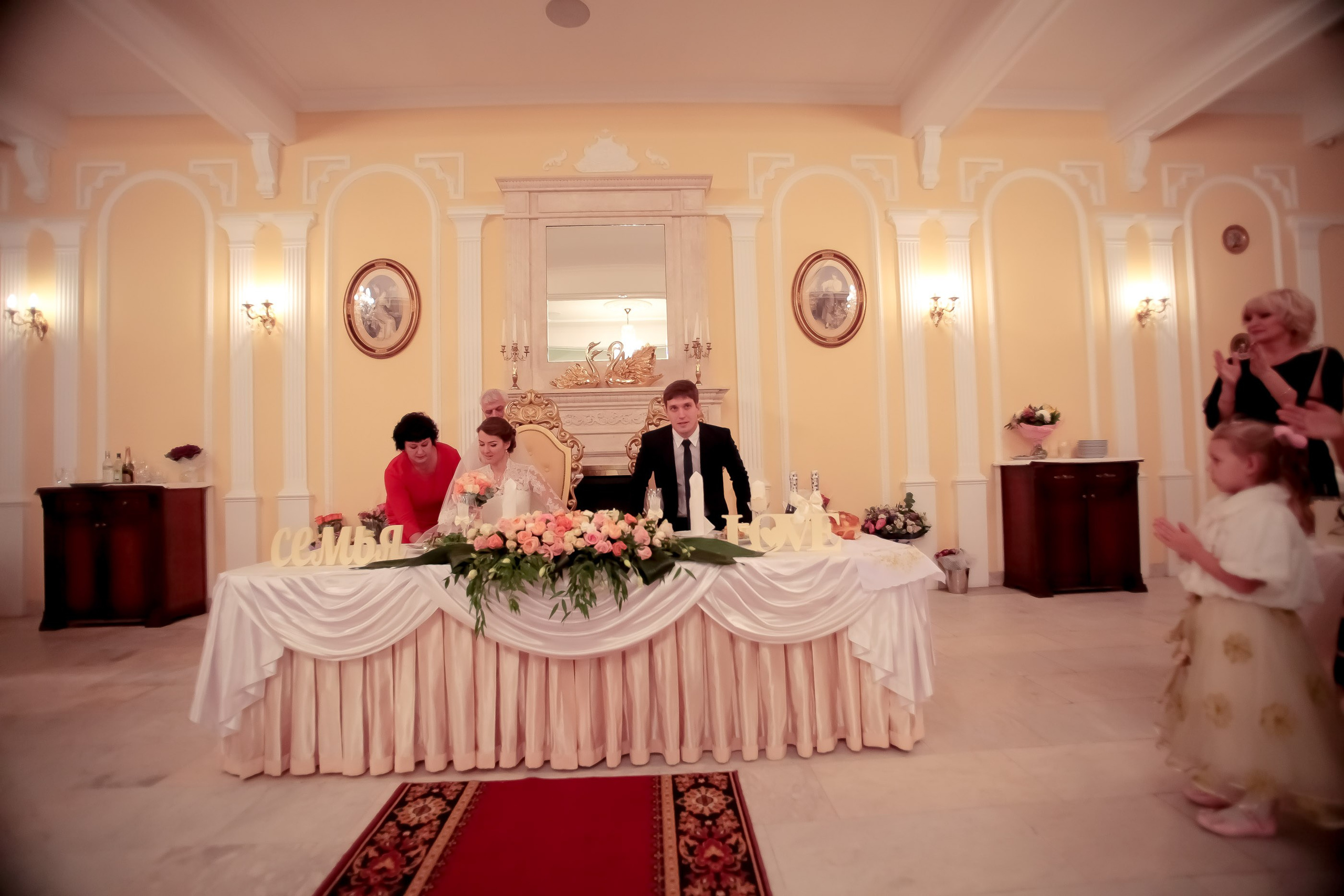 Банкет/Banquet. Максим Матвийченко и Виктория Басова профессионалы своего дела