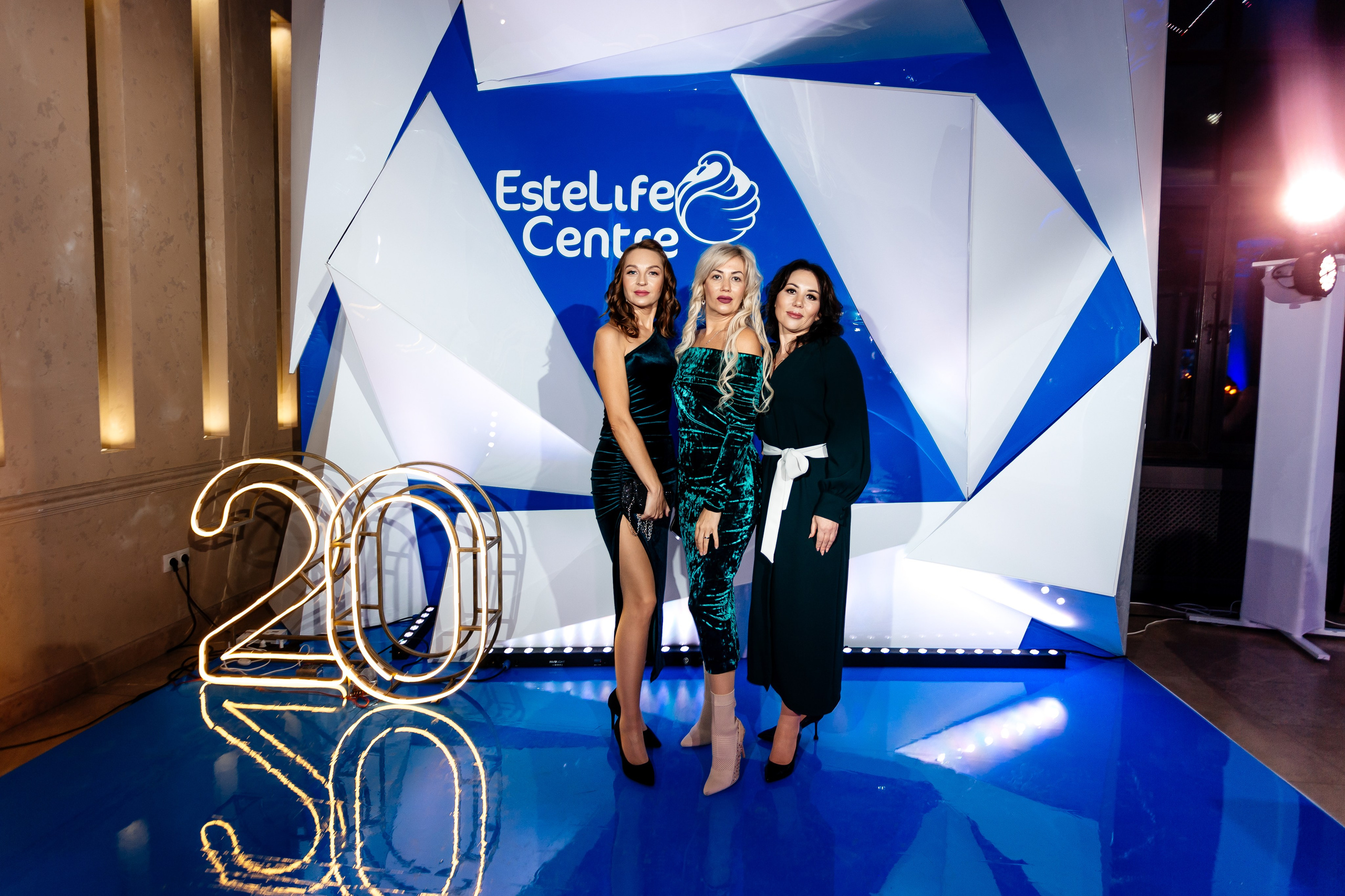 20 лет EsteLife. Свадебный фотограф в Краснодаре Николай Крауз