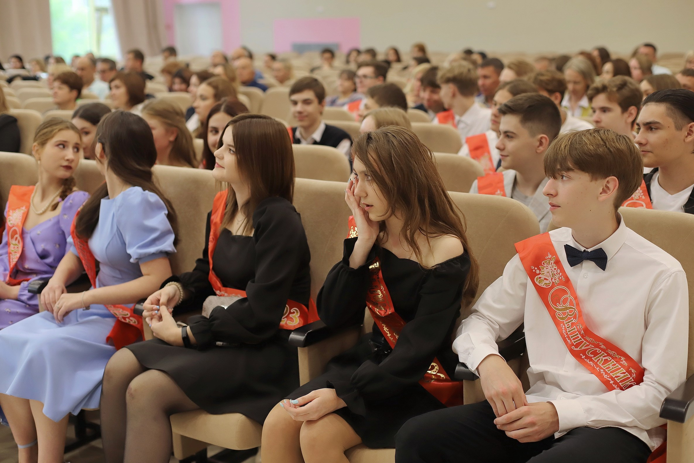 Выпускные. Профессиональный фотограф в Подольске Елена Локтионова