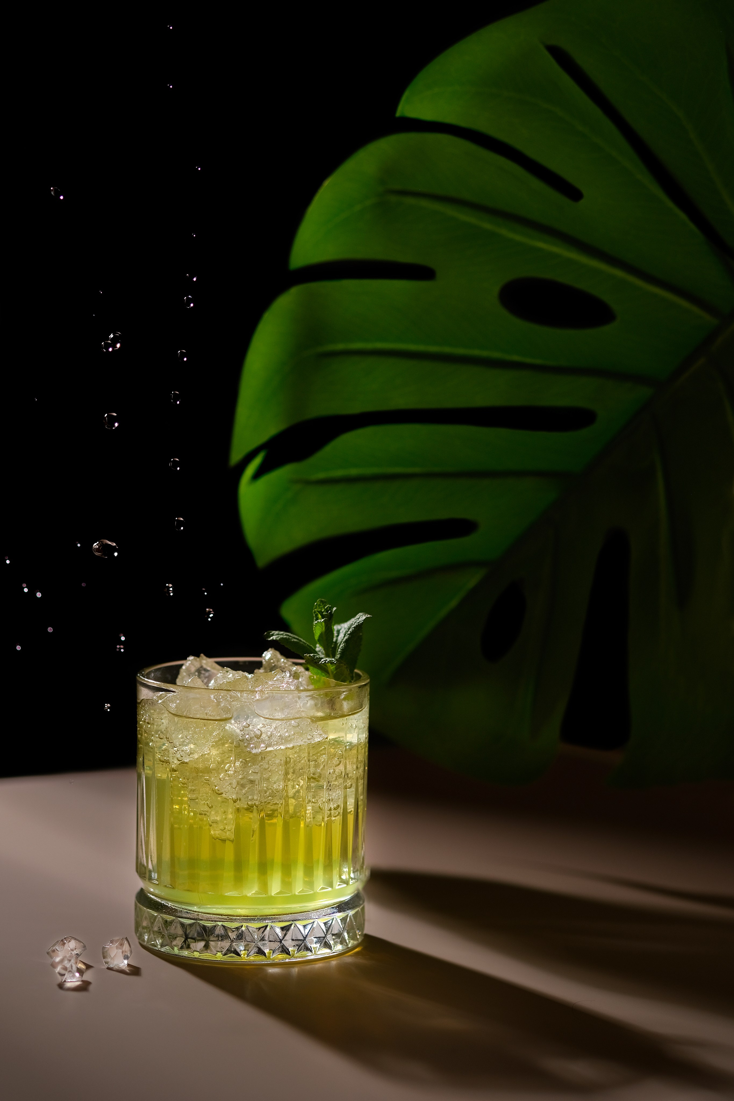 Съемка со спецэффектами. Предметный фотограф в Краснодаре