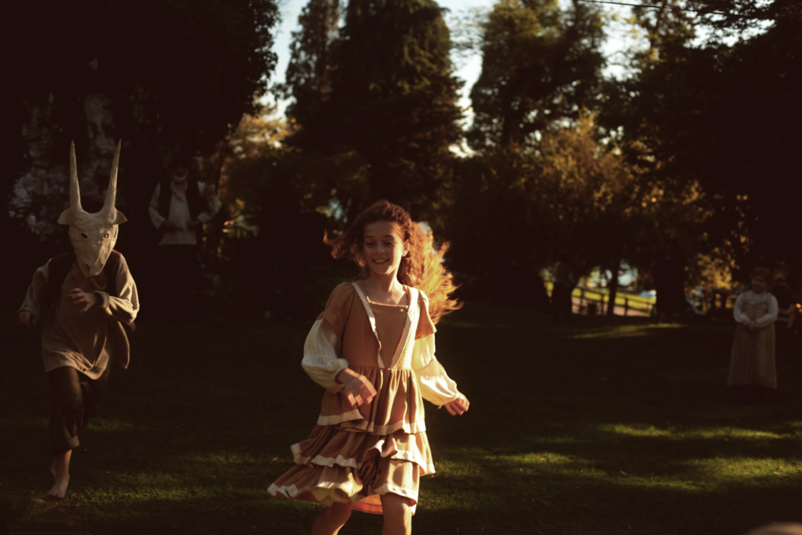 Кинематографическая съемка. Старик и дети. Ekaterina Beridze