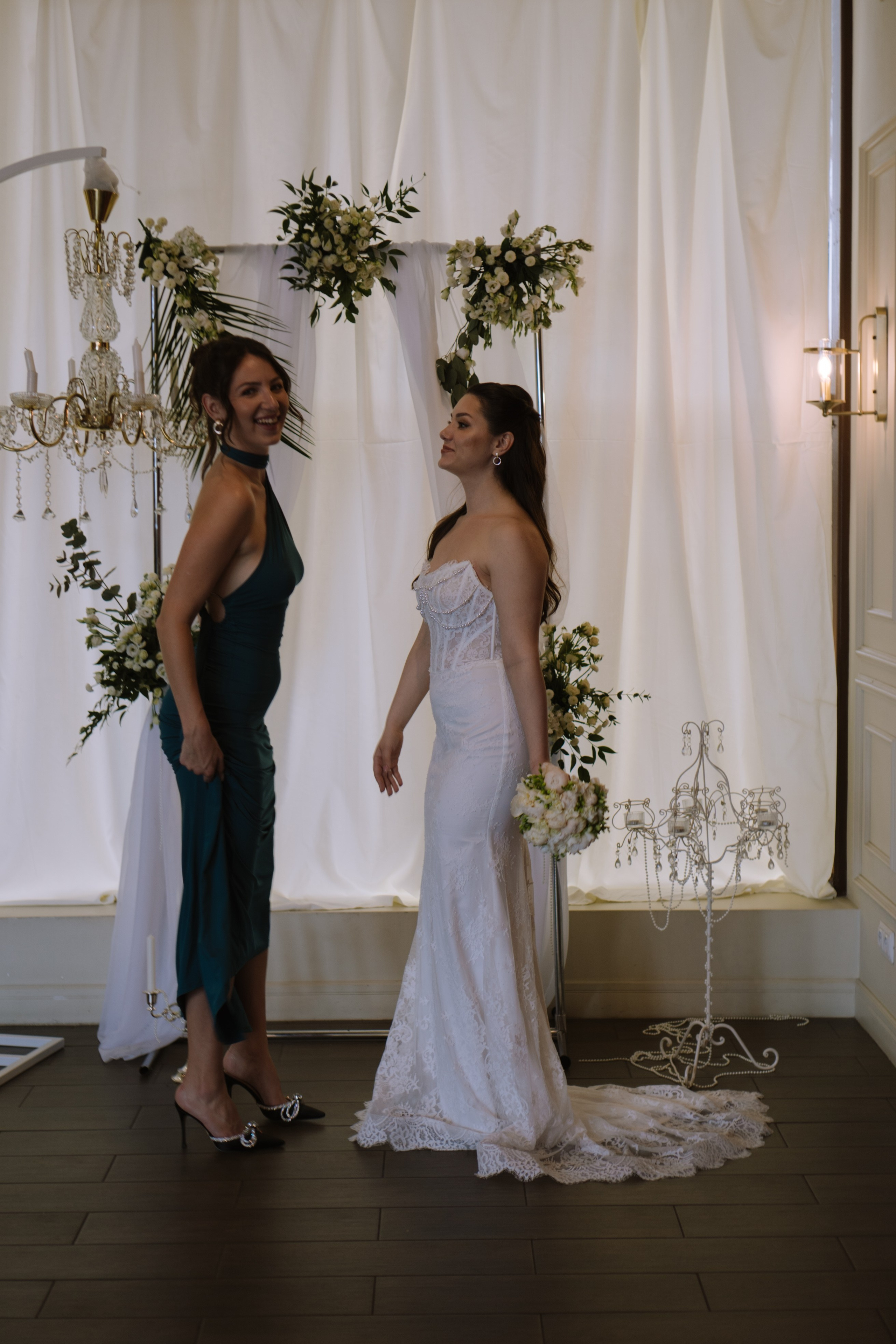 СВАДЕБНЫЙ БАНКЕТ НА ВЛАДИМИРСКОЙ В САНКТ-ПЕТЕРБУРГЕ (КАМЕРНАЯ СВАДЬБА). Профессиональный фотограф, Санкт-Петербург — Виктория Богомолова