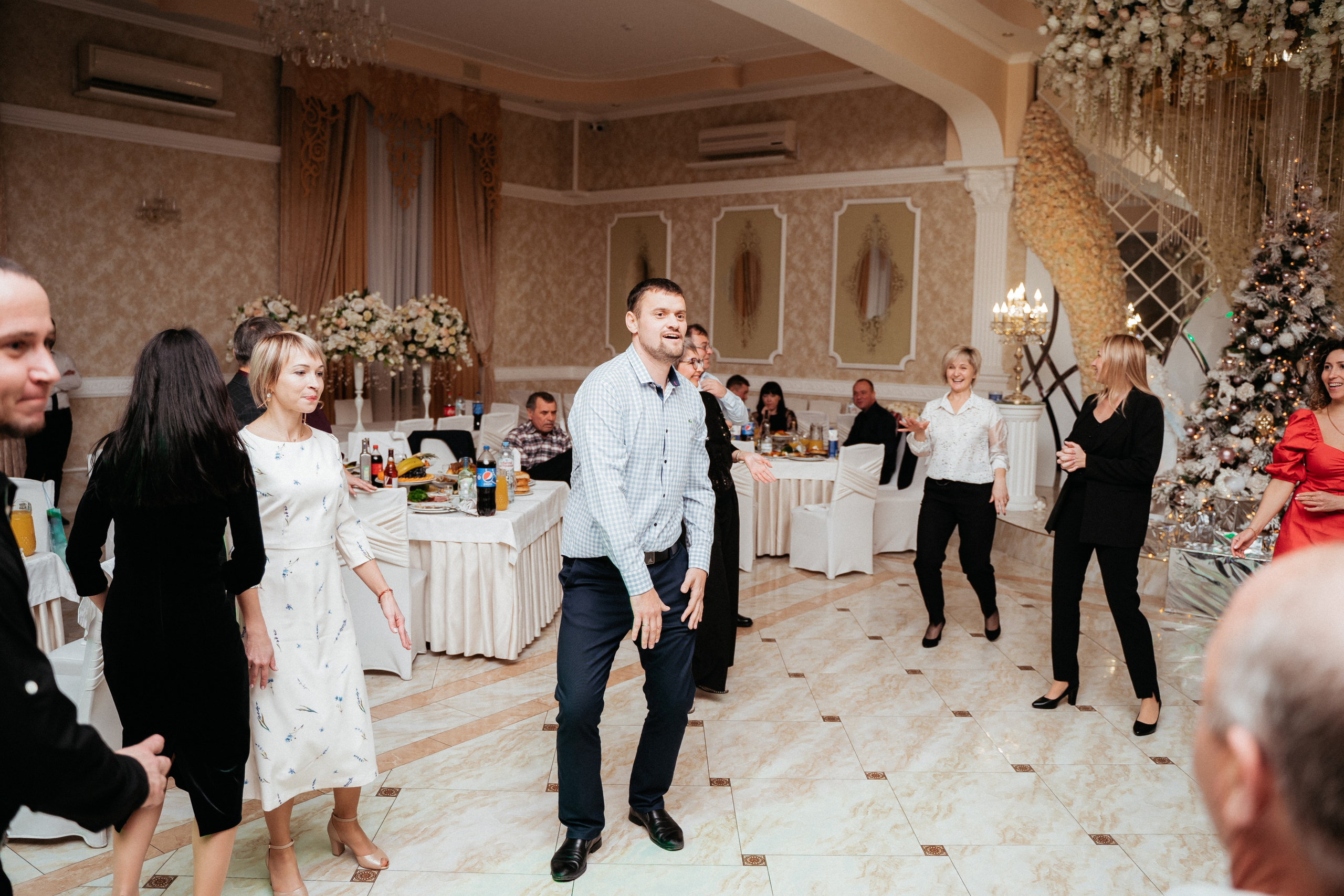 Новый год (РЭС). Свадебный фотограф в Симферополе